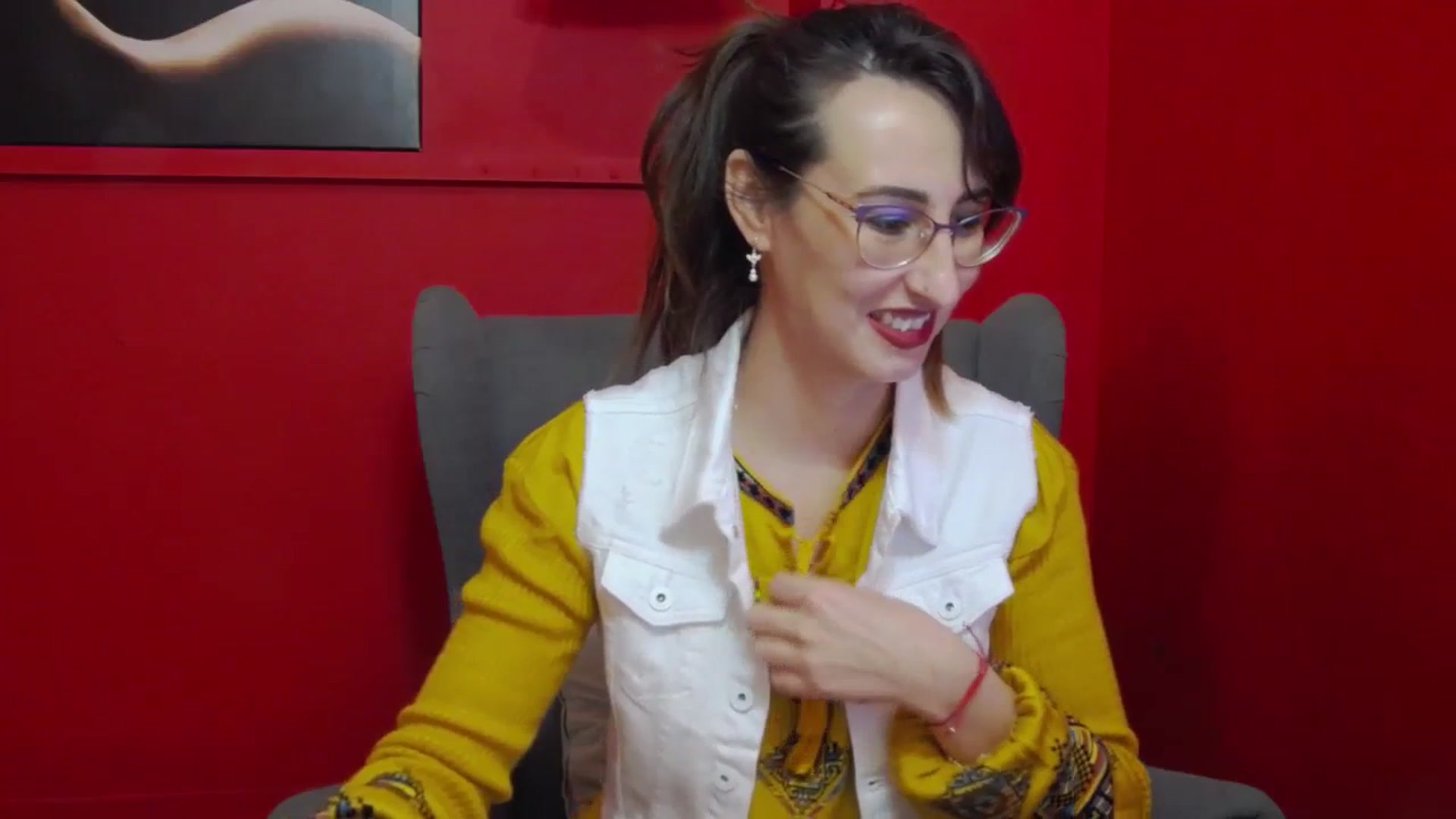 Gallery image thumbnail from LysAddiction's myfreecams stream on, 03/09/2024, 18:39 image 13 of 20