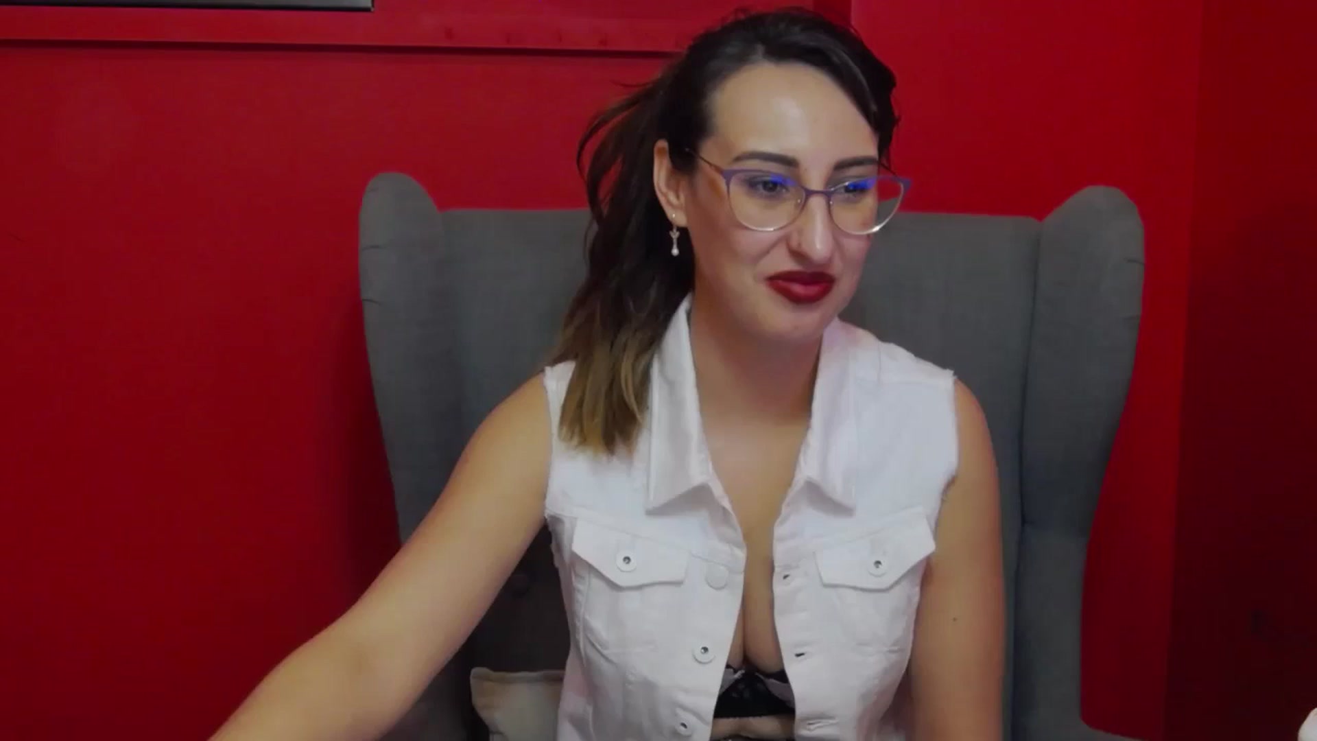 Gallery image thumbnail from LysAddiction's myfreecams stream on, 03/09/2024, 19:03 image 5 of 20