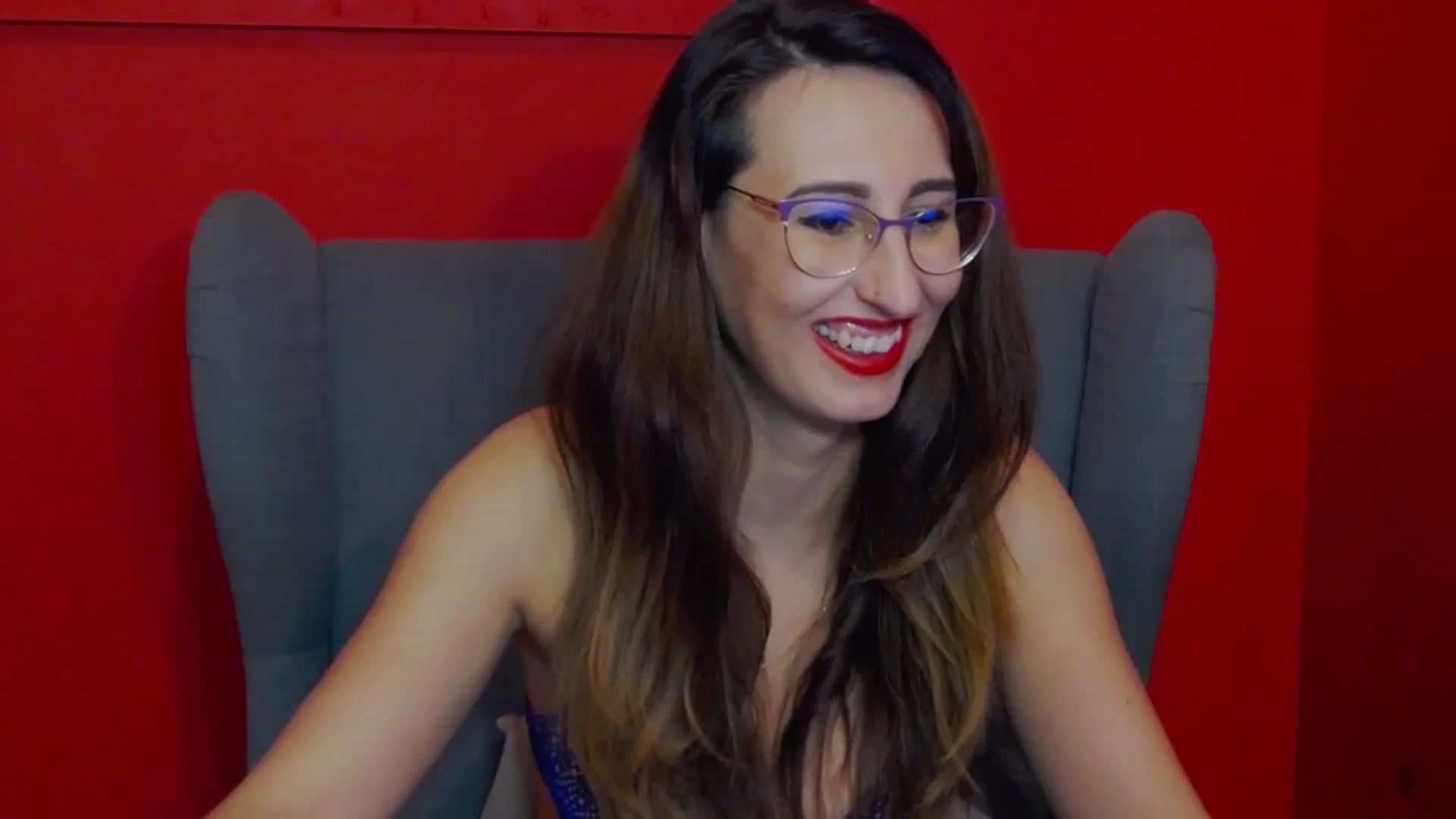 Gallery image thumbnail from LysAddiction's myfreecams stream on, 03/11/2024, 19:56 image 15 of 20