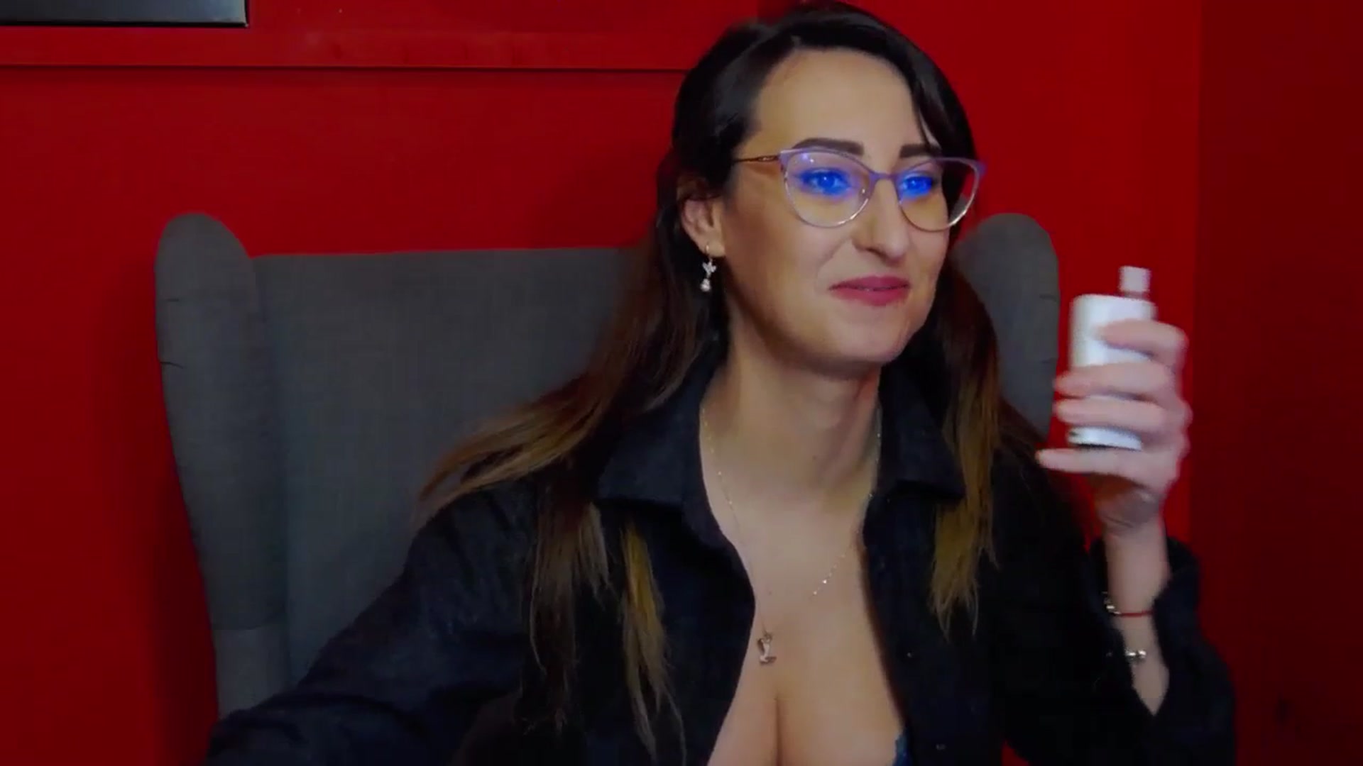 Gallery image thumbnail from LysAddiction's myfreecams stream on, 03/12/2024, 20:21 image 5 of 20