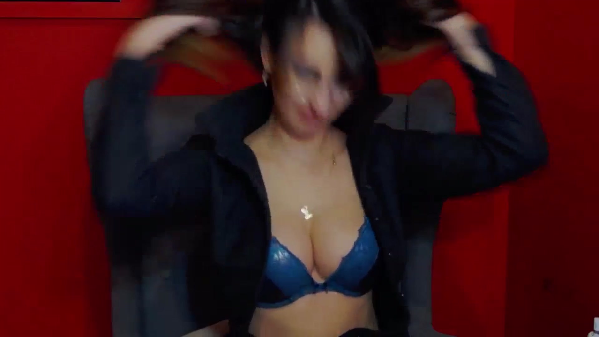 Gallery image thumbnail from LysAddiction's myfreecams stream on, 03/12/2024, 20:21 image 3 of 20