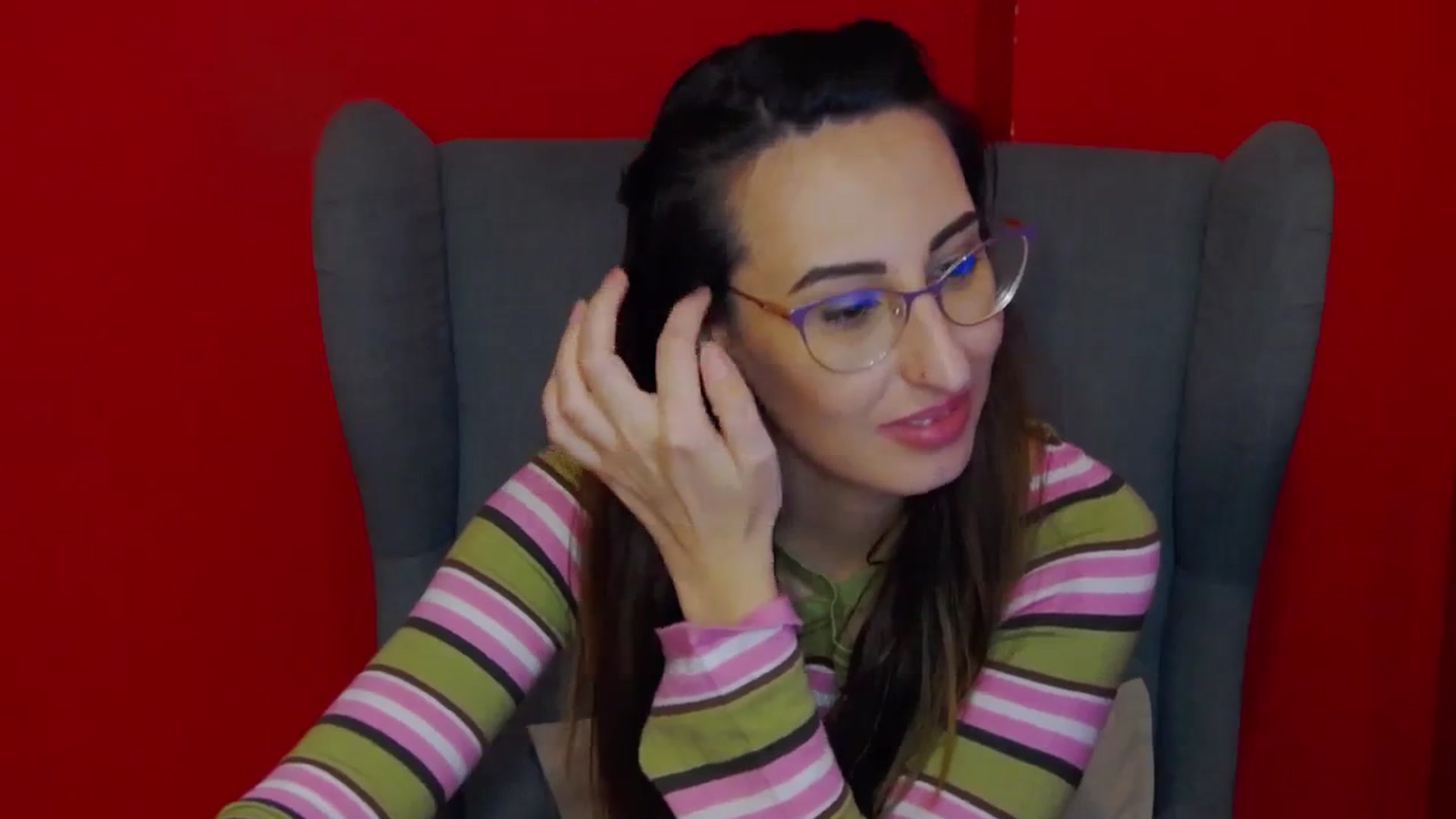 Gallery image thumbnail from LysAddiction's myfreecams stream on, 03/18/2024, 19:59 image 13 of 20