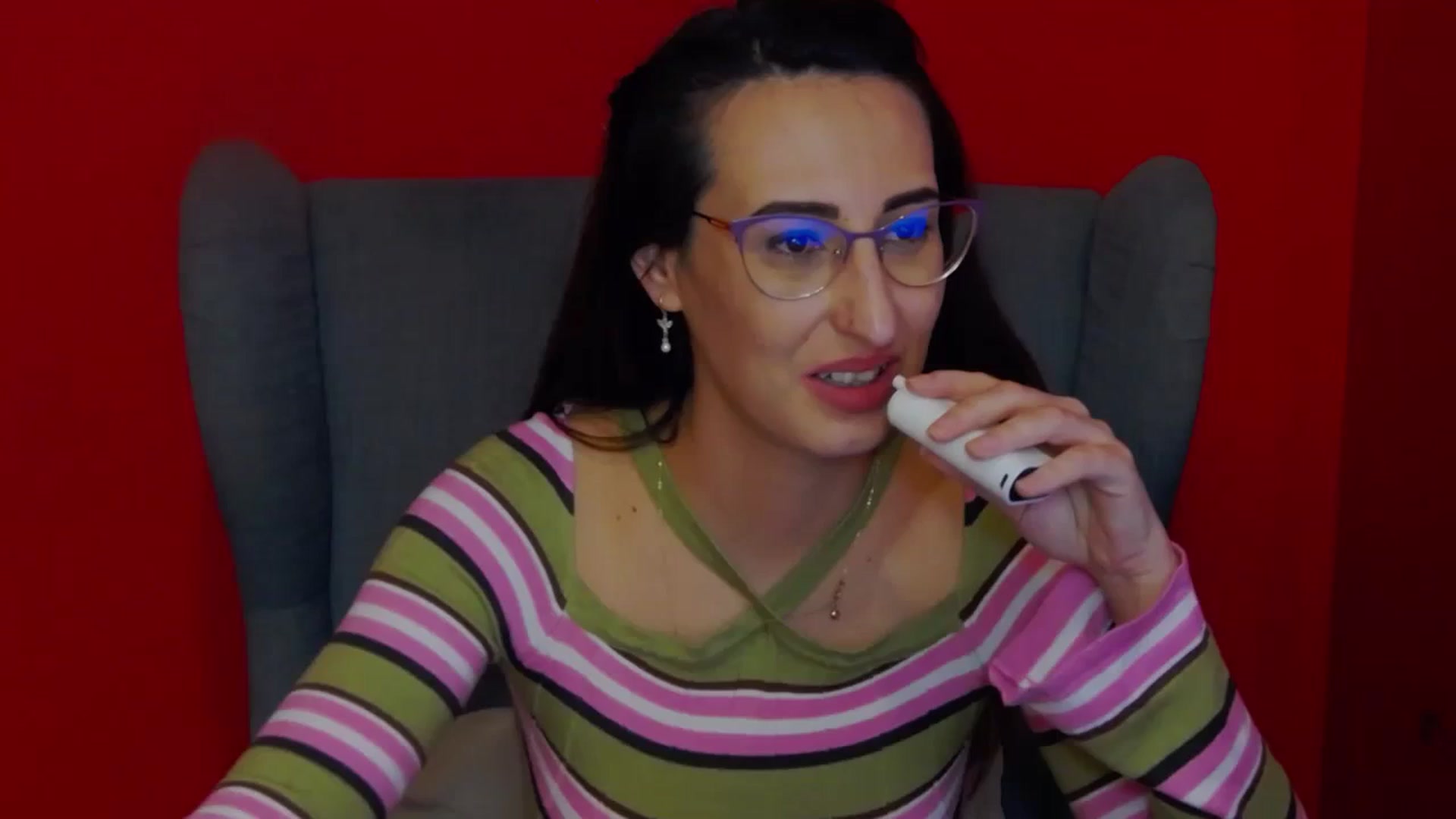 Gallery image thumbnail from LysAddiction's myfreecams stream on, 03/18/2024, 19:59 image 1 of 20