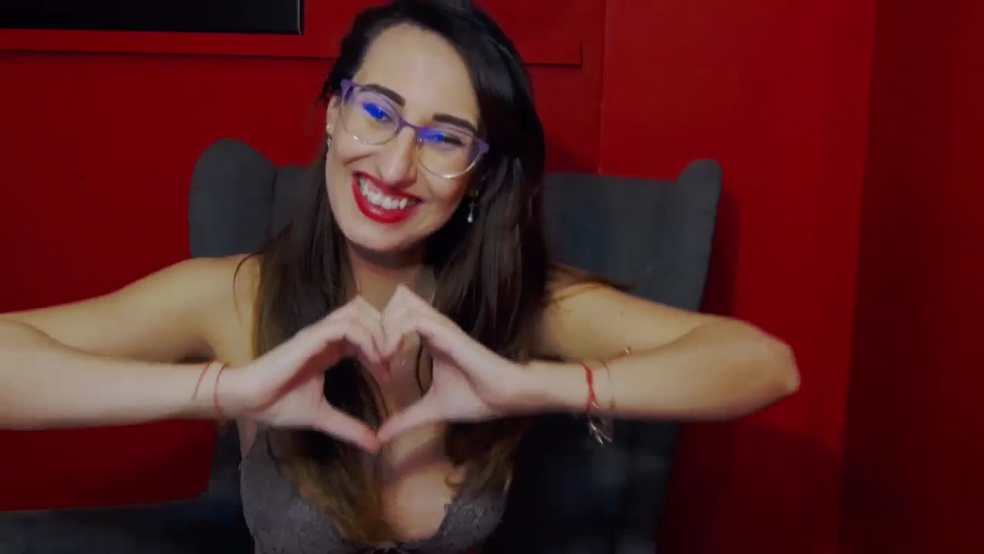 Gallery image thumbnail from LysAddiction's myfreecams stream on, 03/23/2024, 20:23 image 6 of 20