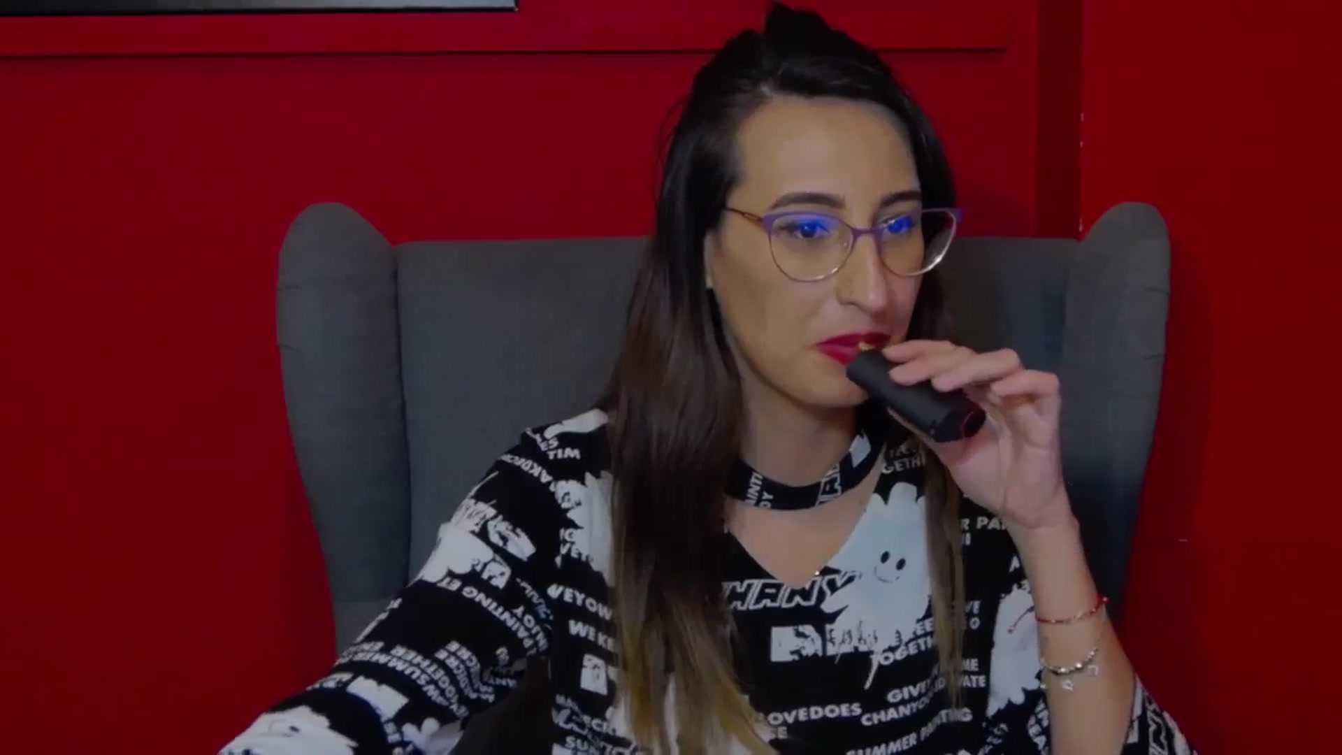 Gallery image thumbnail from LysAddiction's myfreecams stream on, 04/05/2024, 19:28 image 12 of 20