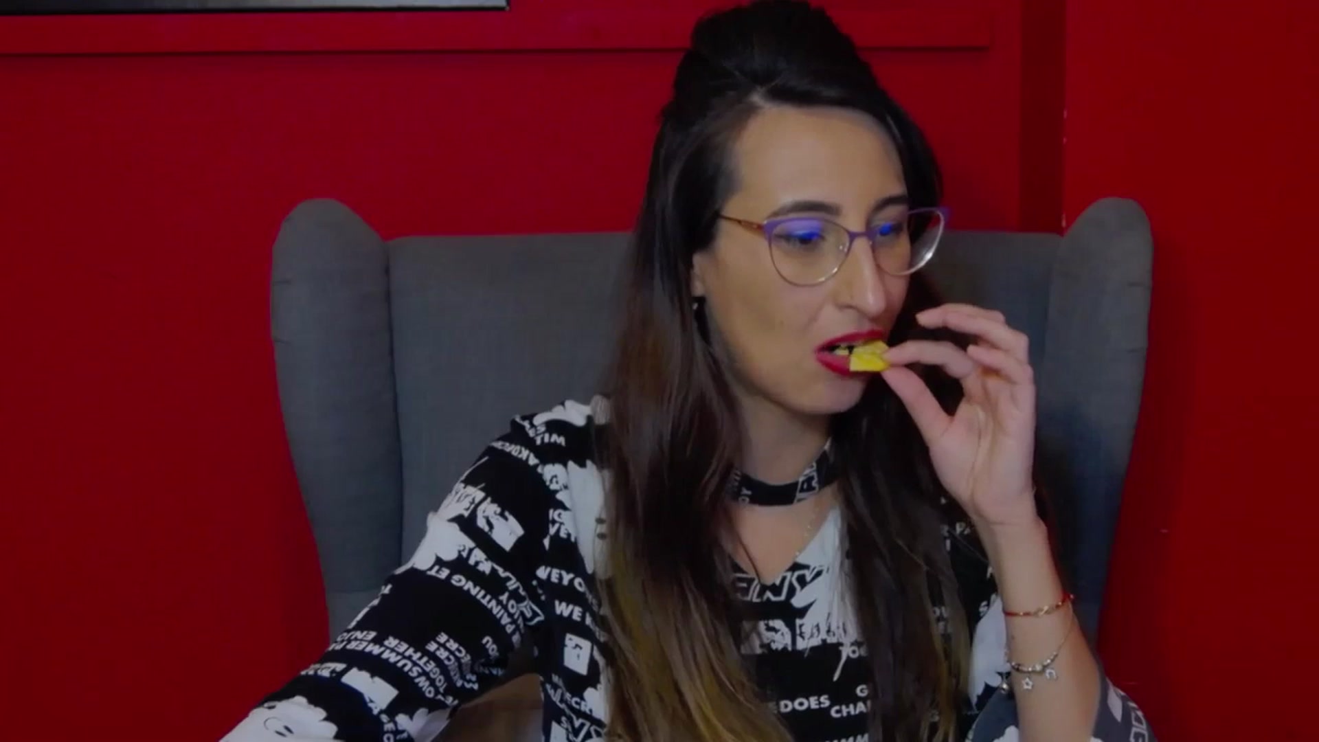 Gallery image thumbnail from LysAddiction's myfreecams stream on, 04/05/2024, 19:28 image 5 of 20