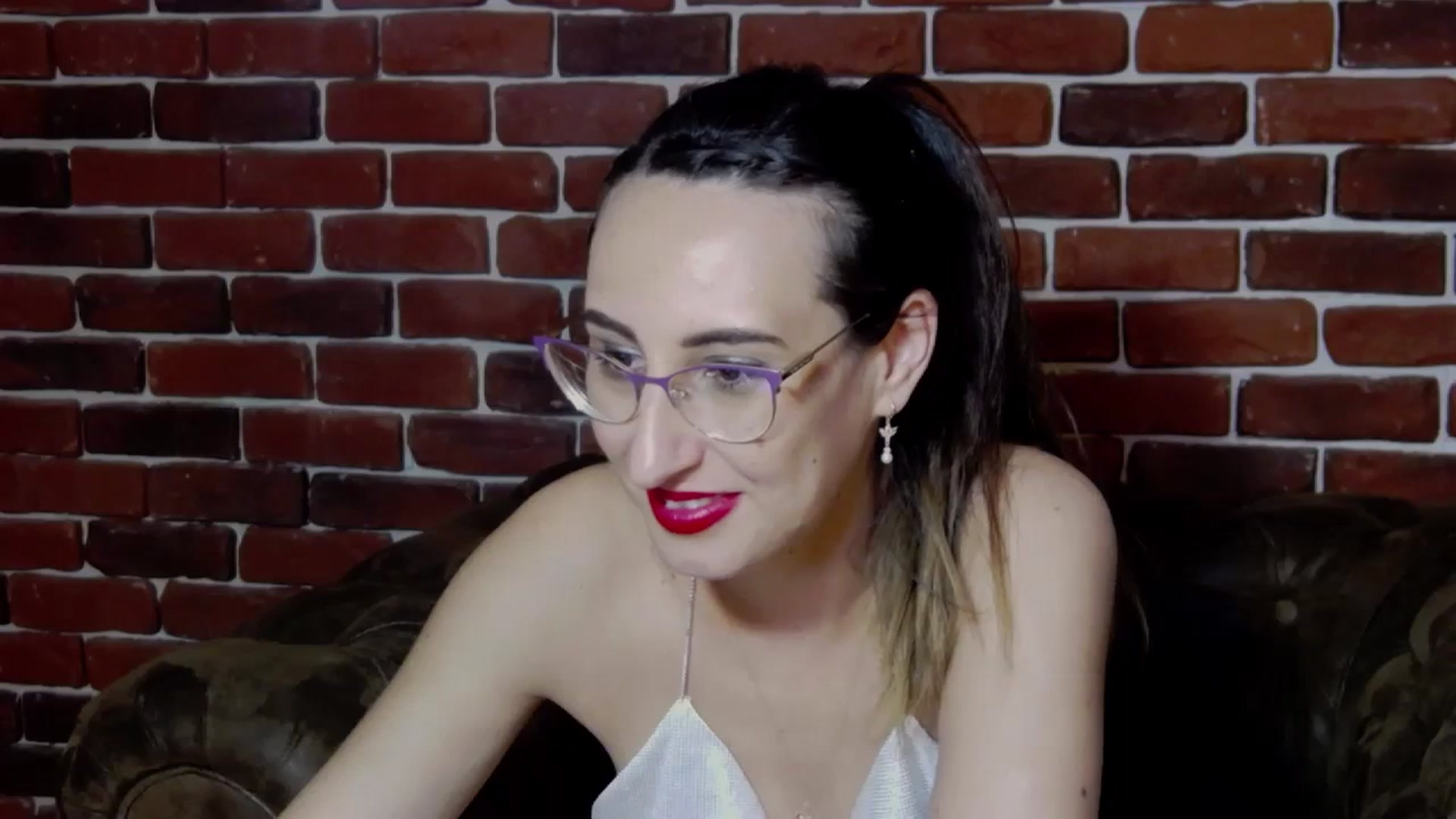 Gallery image thumbnail from LysAddiction's myfreecams stream on, 04/07/2024, 18:40 image 9 of 20