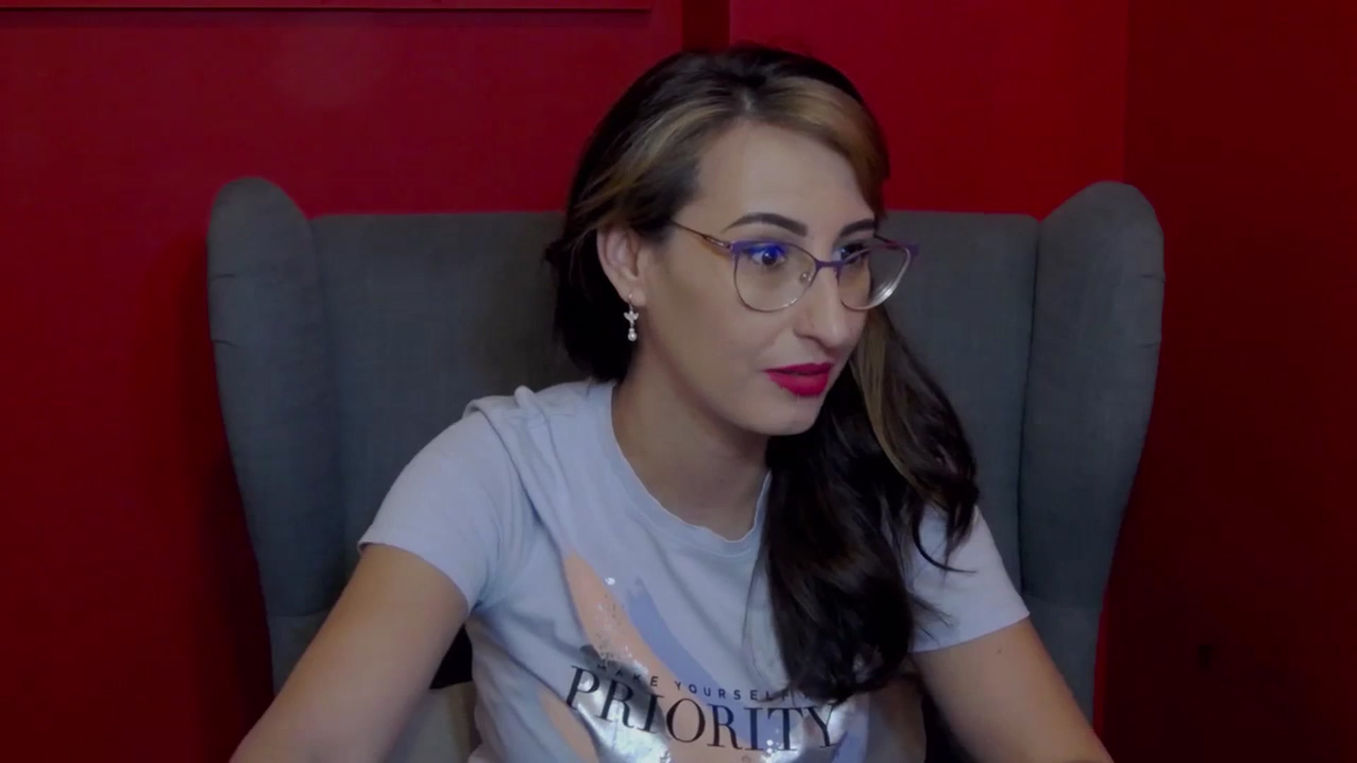 Gallery image thumbnail from LysAddiction's myfreecams stream on, 04/15/2024, 18:49 image 12 of 20
