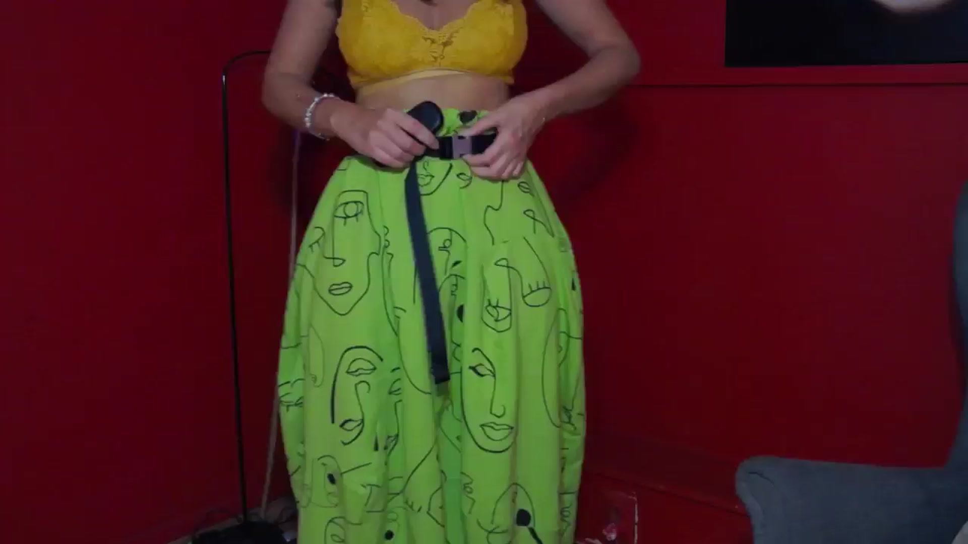 Gallery image thumbnail from LysAddiction's myfreecams stream on, 05/25/2024, 18:33 image 19 of 20