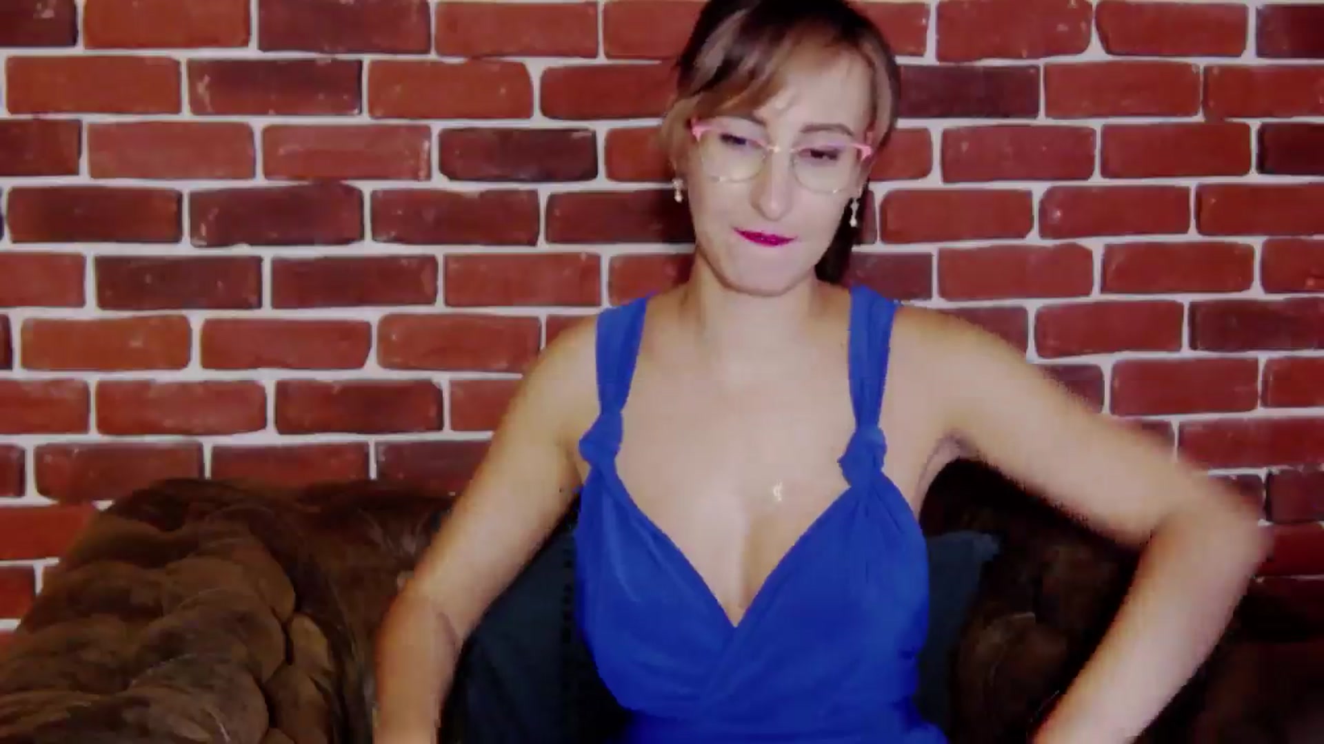 Gallery image thumbnail from LysAddiction's myfreecams stream on, 06/01/2024, 16:19 image 7 of 20