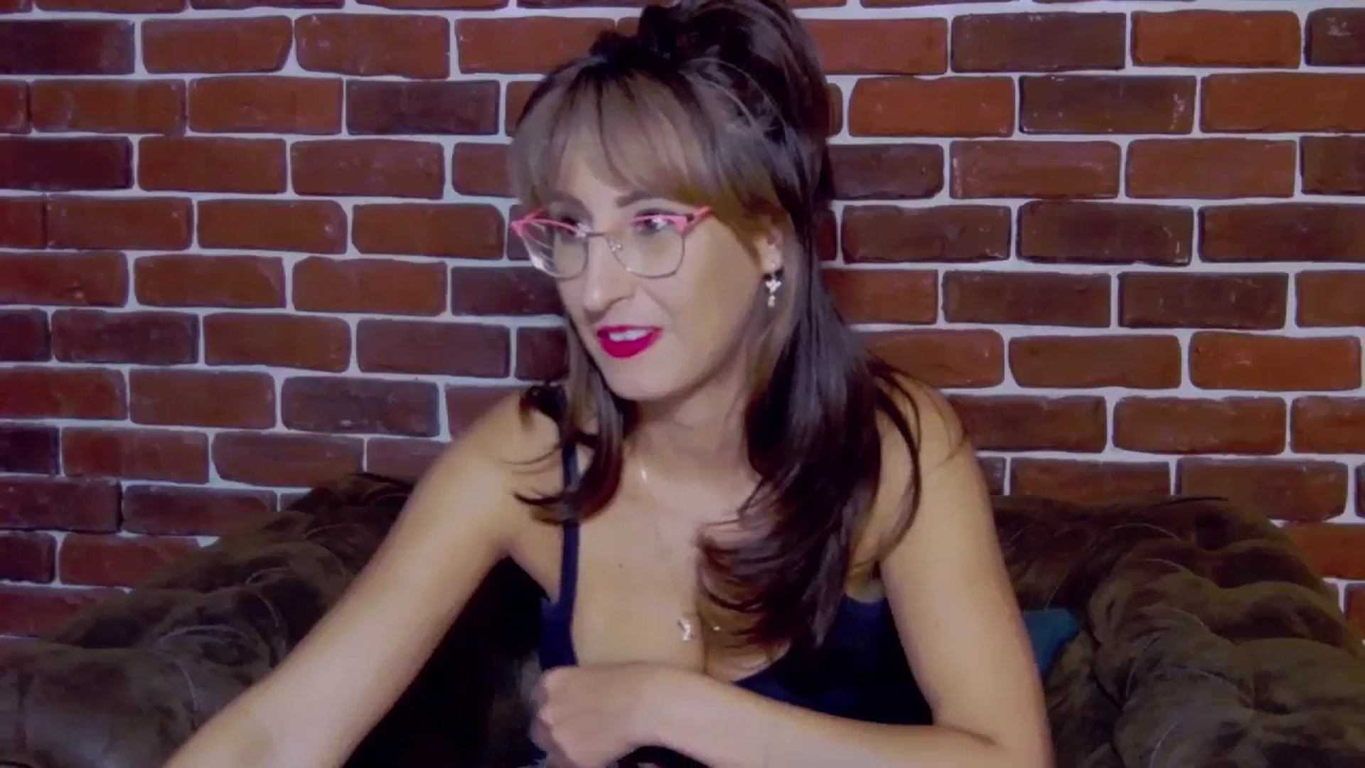 Gallery image thumbnail from LysAddiction's myfreecams stream on, 06/02/2024, 18:02 image 11 of 20