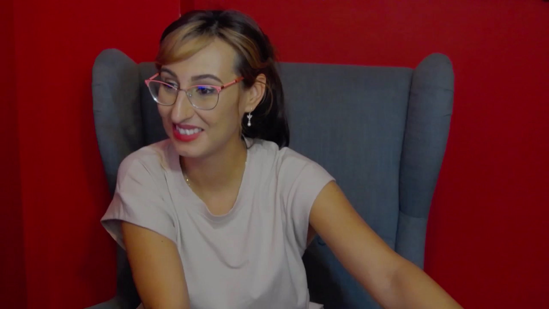 Gallery image thumbnail from LysAddiction's myfreecams stream on, 06/06/2024, 18:38 image 12 of 20