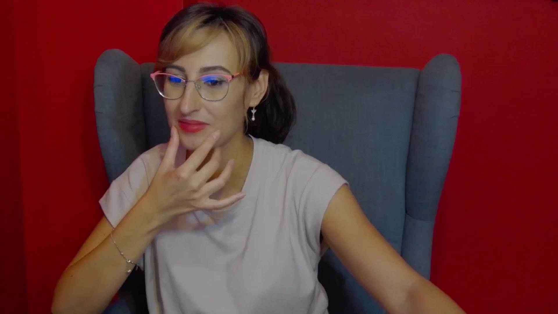 Gallery image thumbnail from LysAddiction's myfreecams stream on, 06/06/2024, 18:38 image 7 of 20