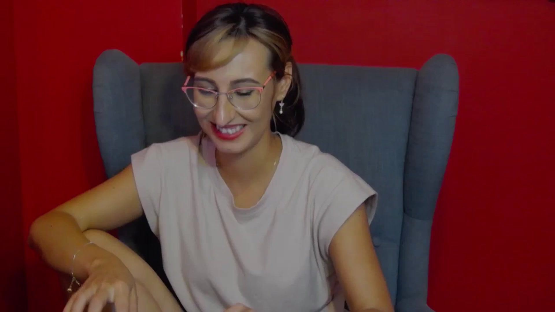 Gallery image thumbnail from LysAddiction's myfreecams stream on, 06/06/2024, 18:38 image 13 of 20