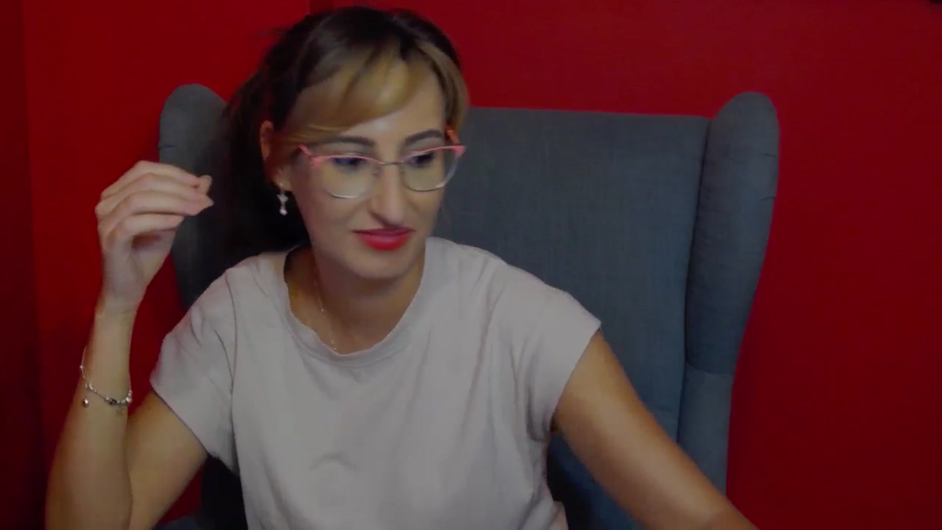 Gallery image thumbnail from LysAddiction's myfreecams stream on, 06/06/2024, 18:38 image 5 of 20