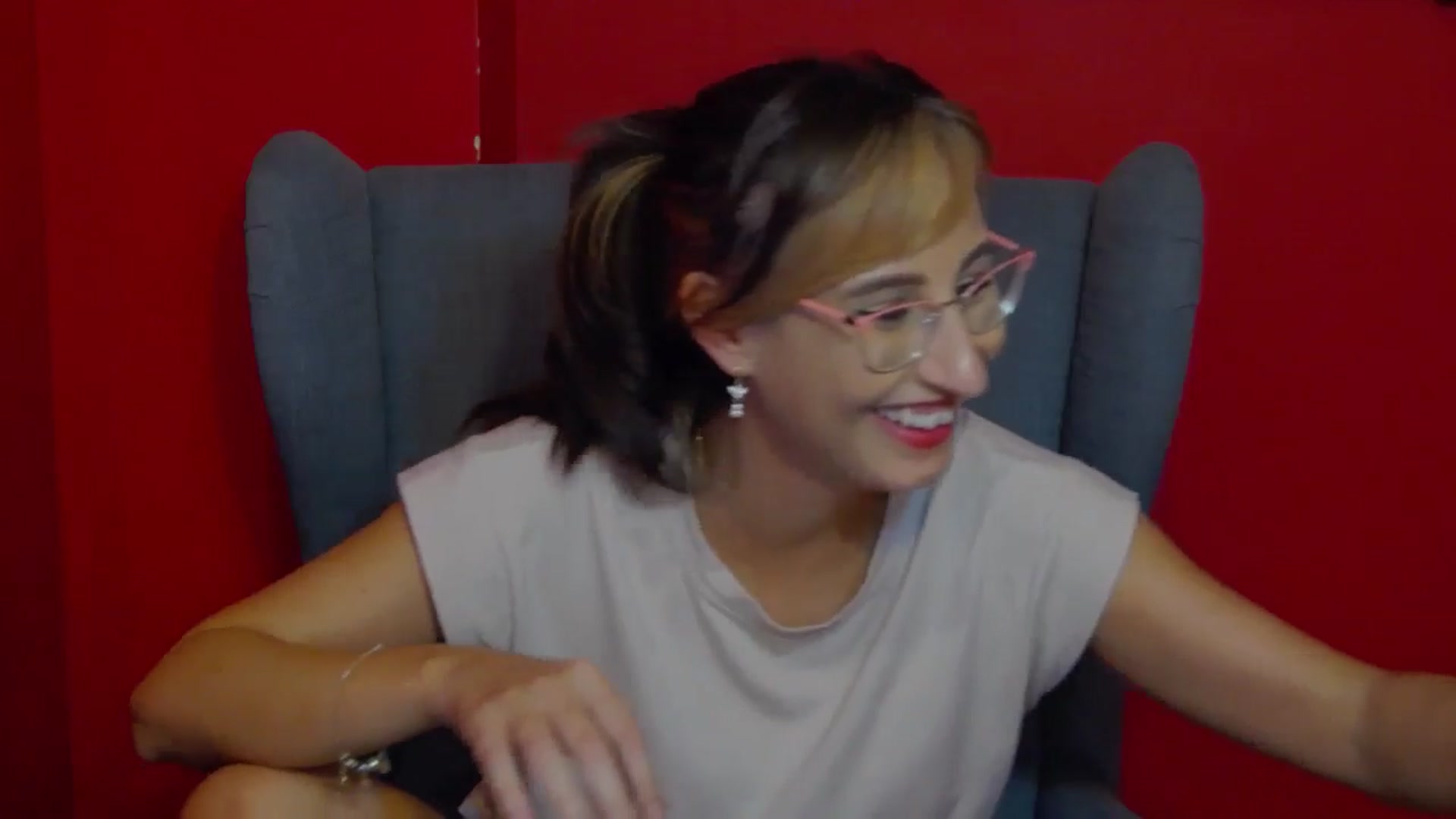 Gallery image thumbnail from LysAddiction's myfreecams stream on, 06/06/2024, 18:38 image 15 of 20