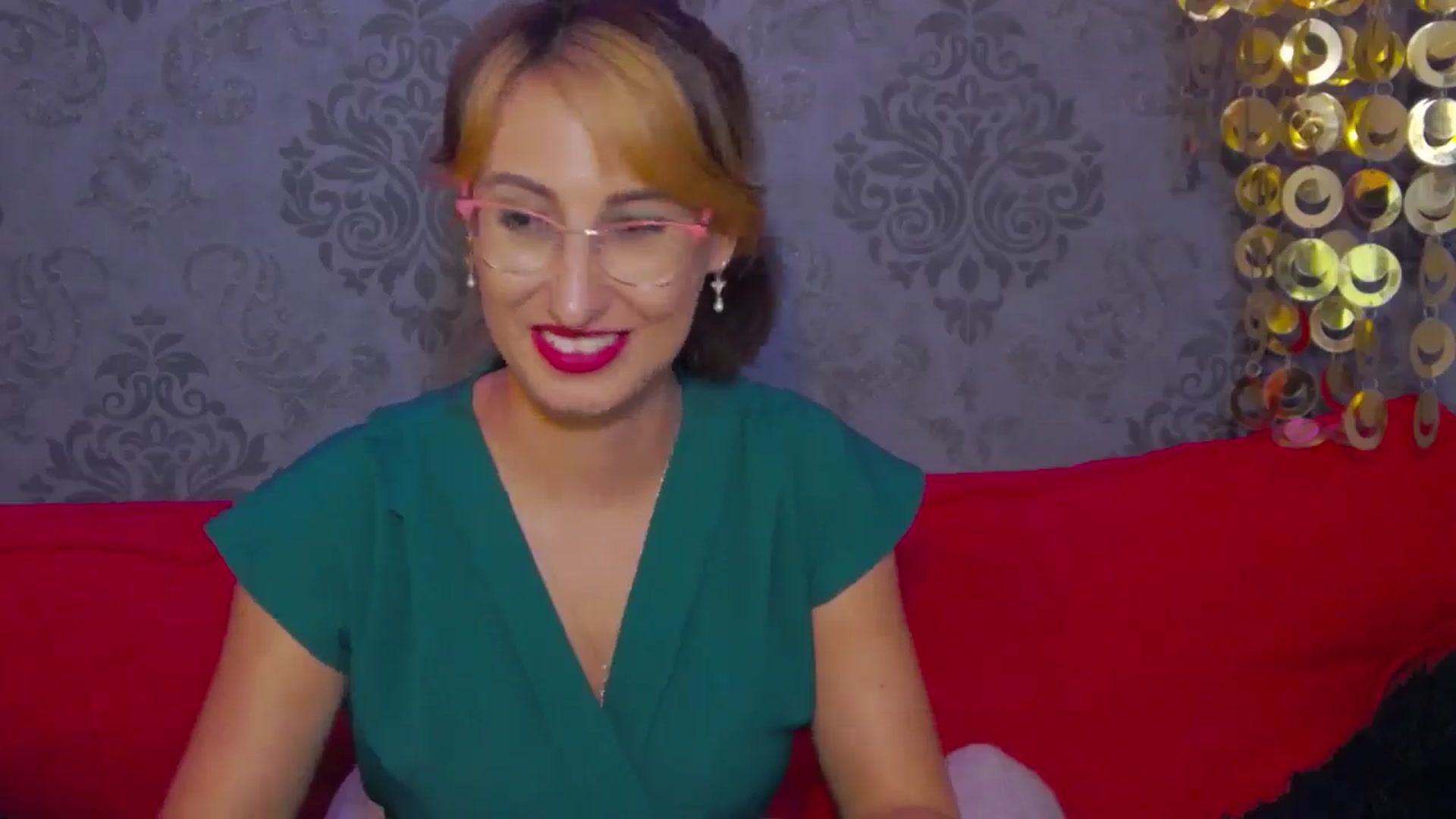 Gallery image thumbnail from LysAddiction's myfreecams stream on, 06/16/2024, 18:54 image 18 of 20