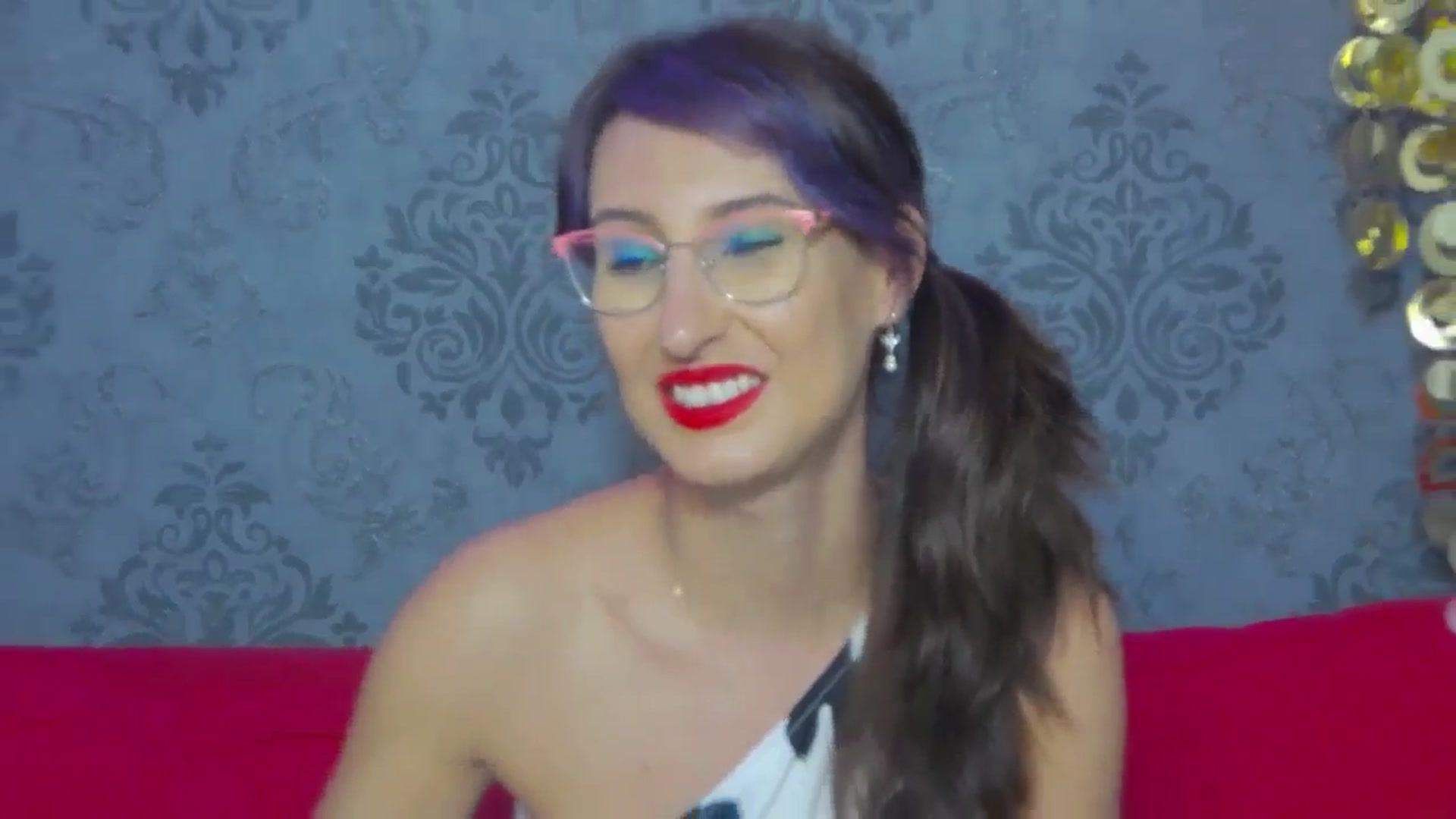 Gallery image thumbnail from LysAddiction's myfreecams stream on, 06/22/2024, 17:58 image 2 of 20