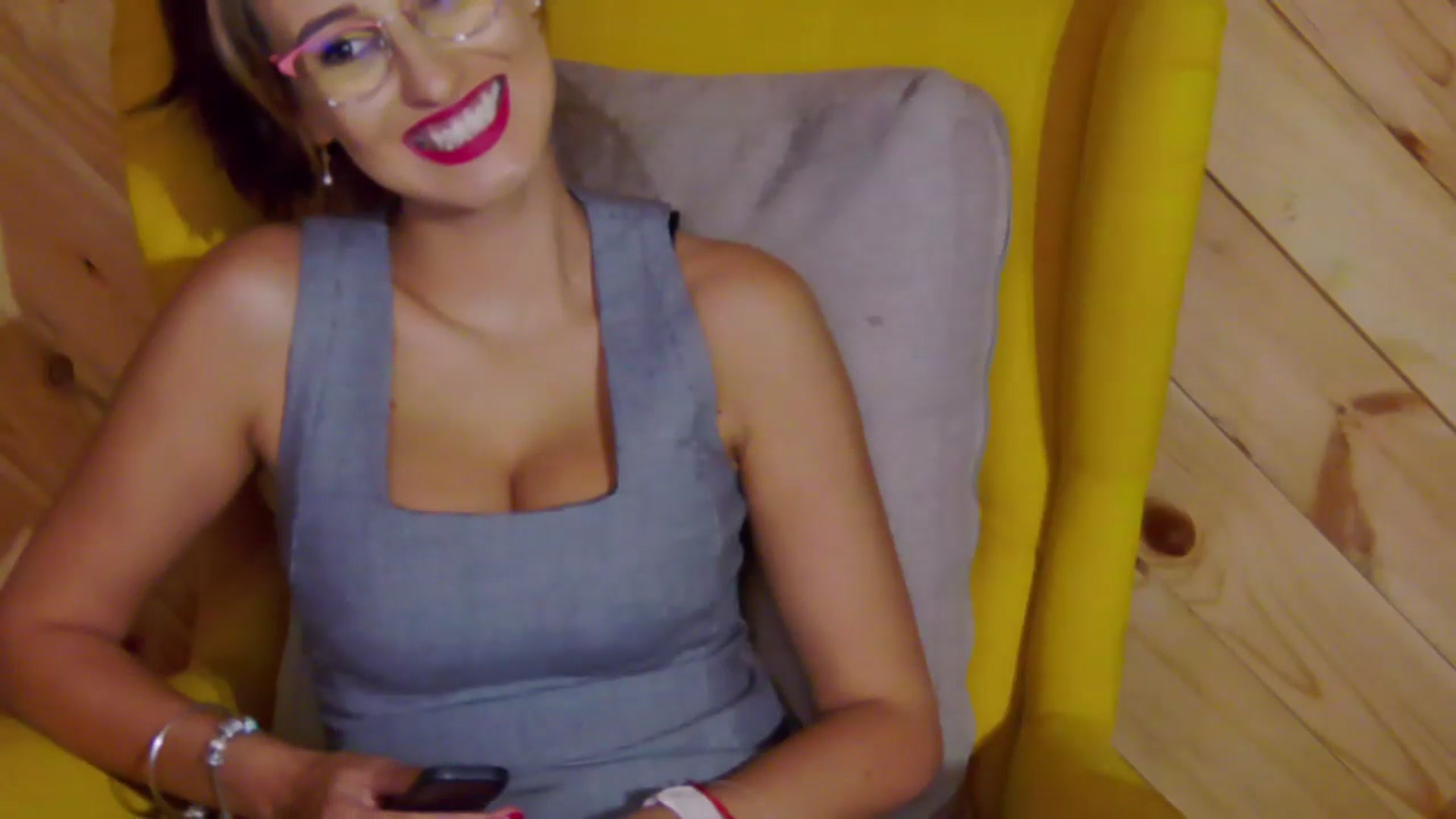 Gallery image thumbnail from LysAddiction's myfreecams stream on, 07/06/2024, 15:32 image 11 of 20