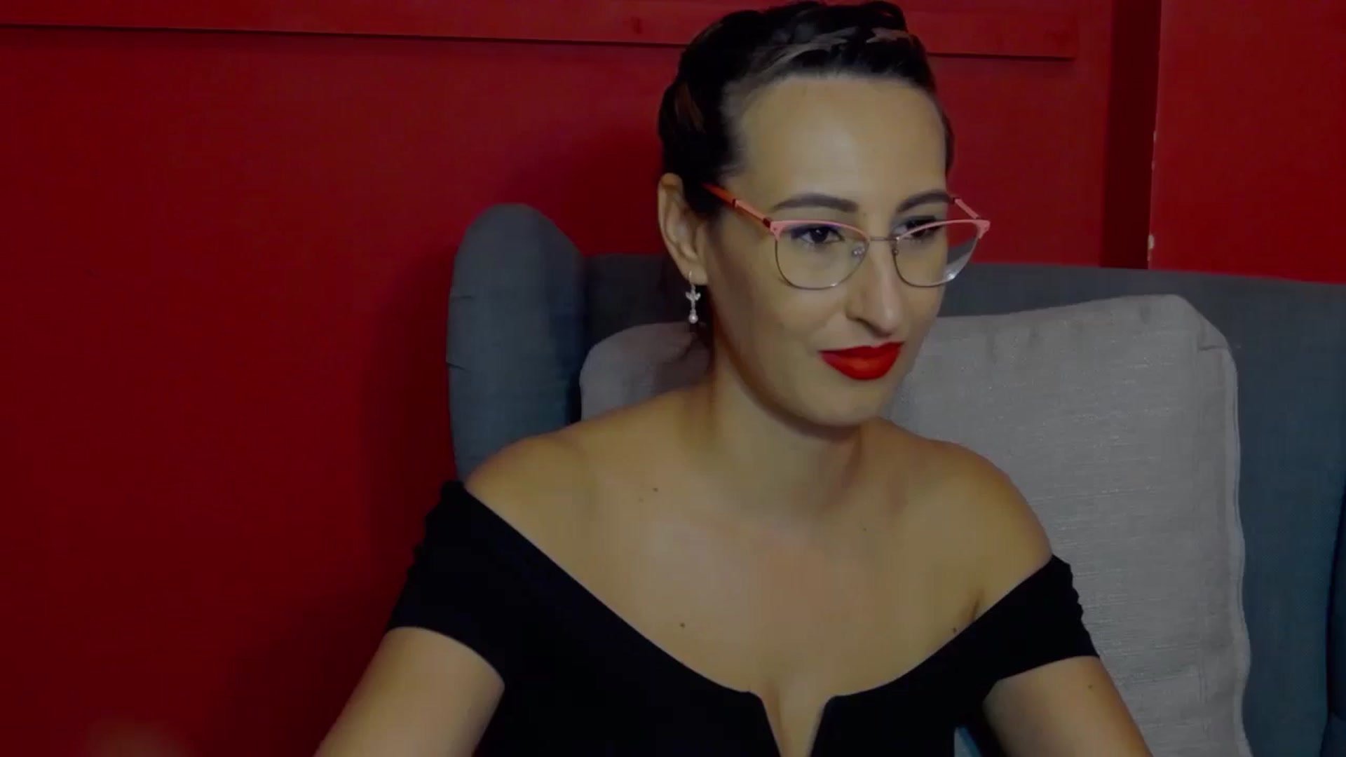 Gallery image thumbnail from LysAddiction's myfreecams stream on, 07/10/2024, 16:06 image 4 of 20