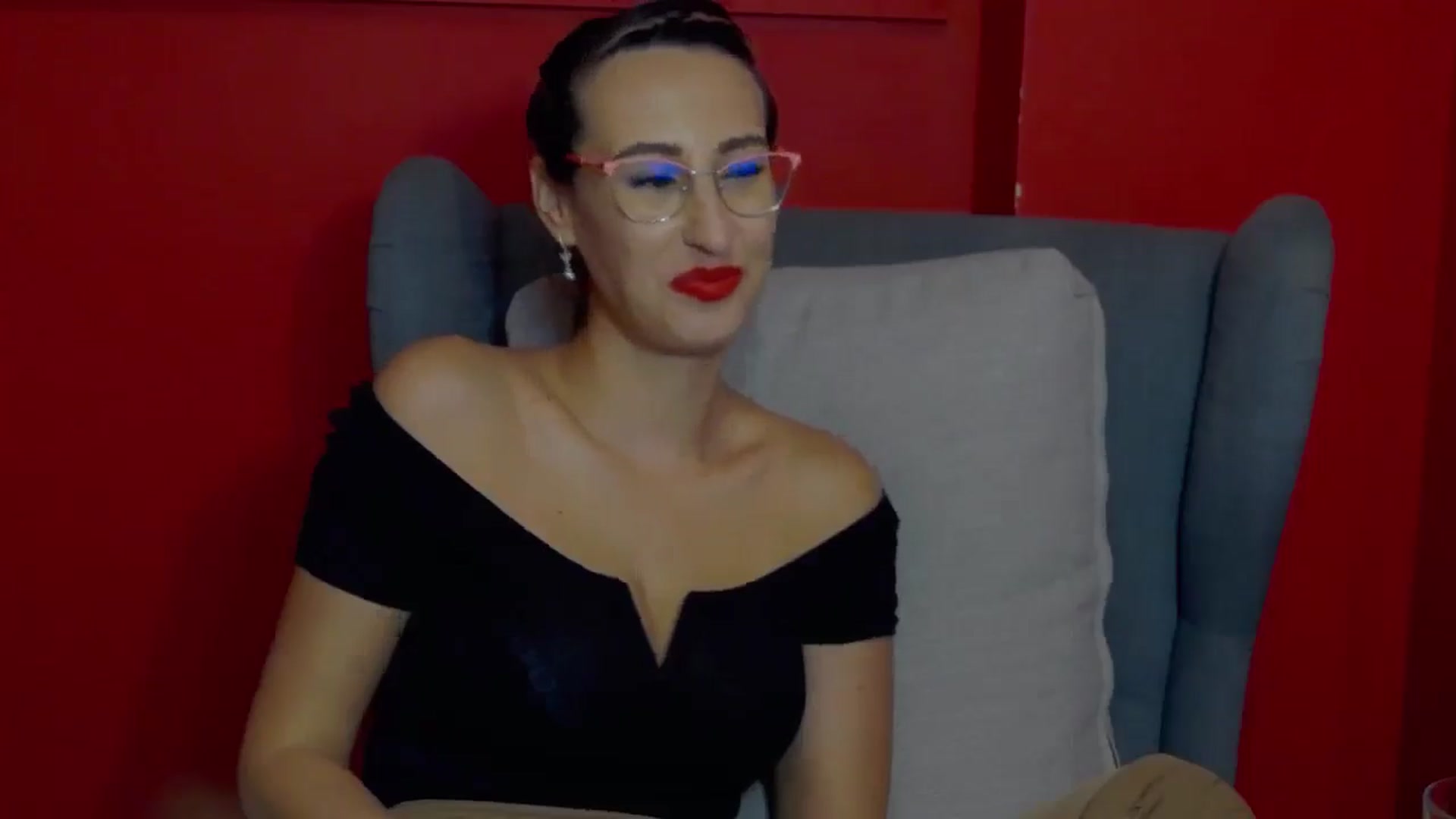 Gallery image thumbnail from LysAddiction's myfreecams stream on, 07/10/2024, 16:06 image 18 of 20