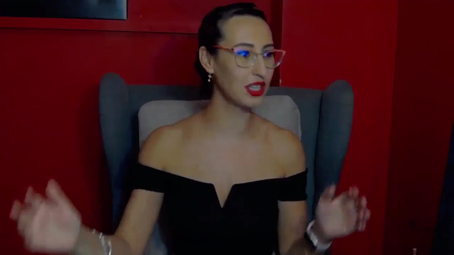 Gallery image thumbnail from LysAddiction's myfreecams stream on, 07/10/2024, 16:57 image 10 of 20