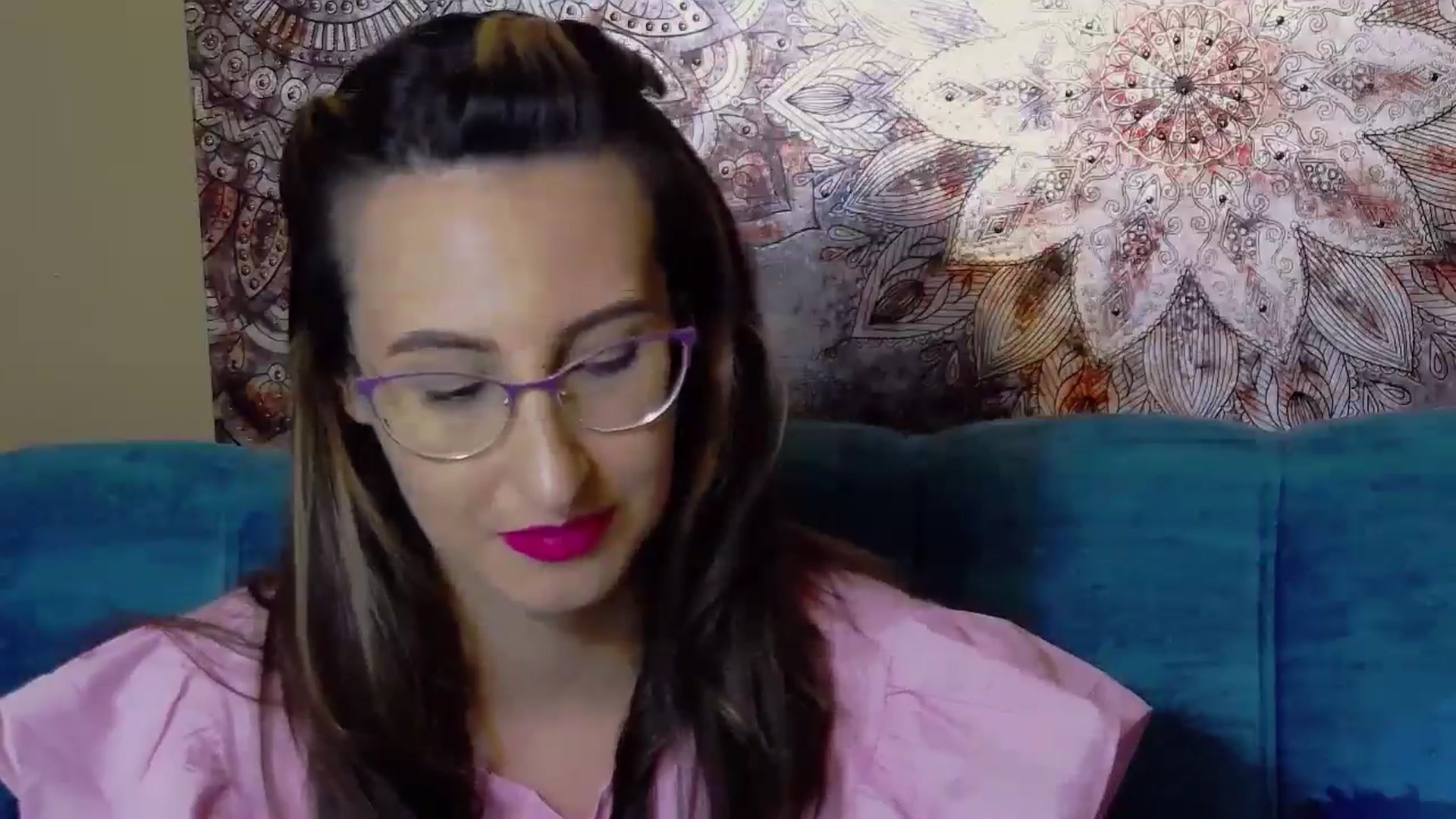 Gallery image thumbnail from LysAddiction's myfreecams stream on, 08/05/2024, 17:39 image 10 of 20