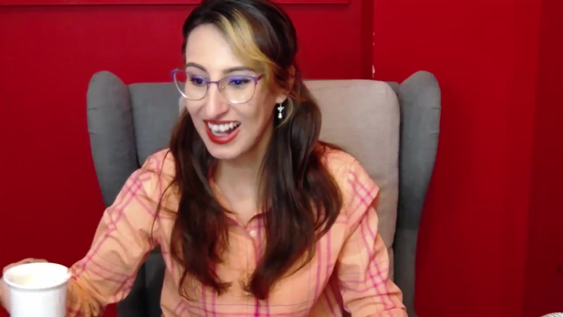Gallery image thumbnail from LysAddiction's myfreecams stream on, 09/15/2024, 16:13 image 13 of 20