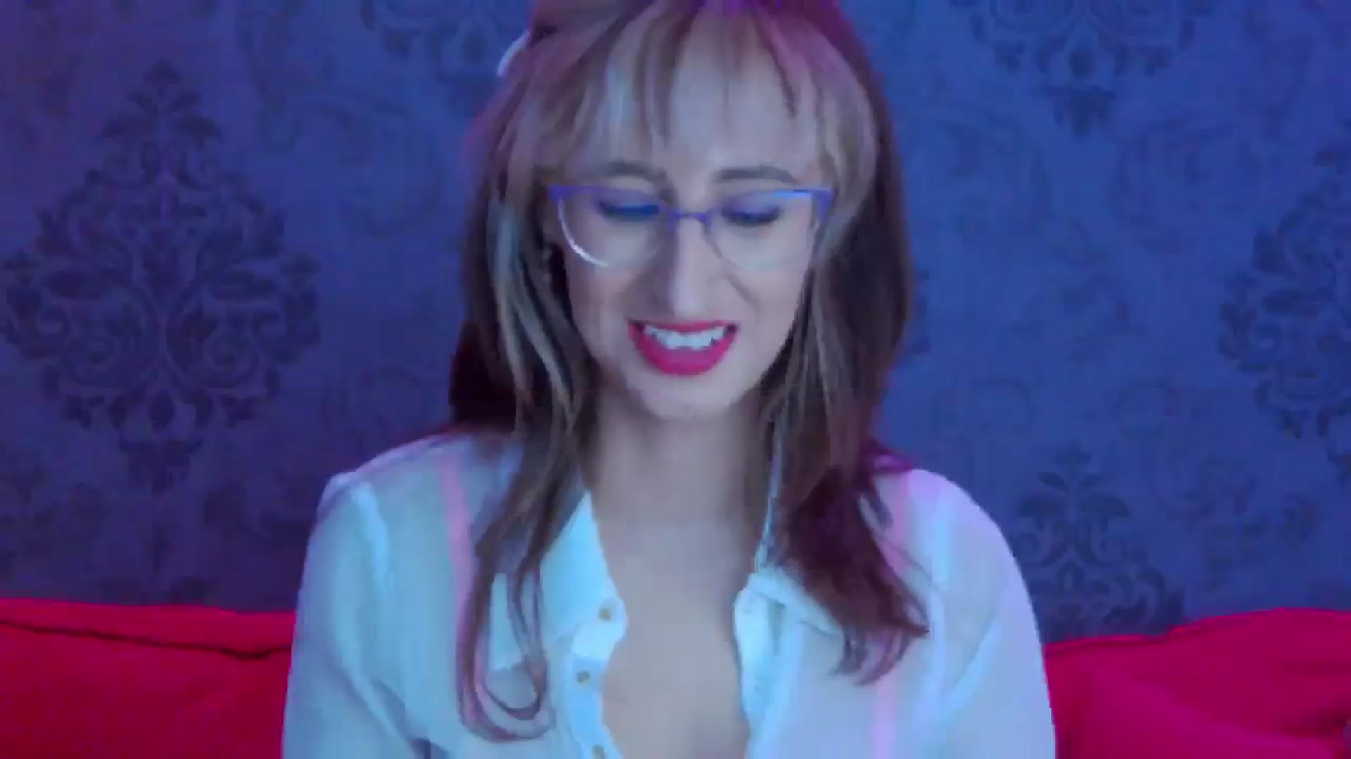 Gallery image thumbnail from LysAddiction's myfreecams stream on, 09/28/2024, 18:07 image 18 of 20