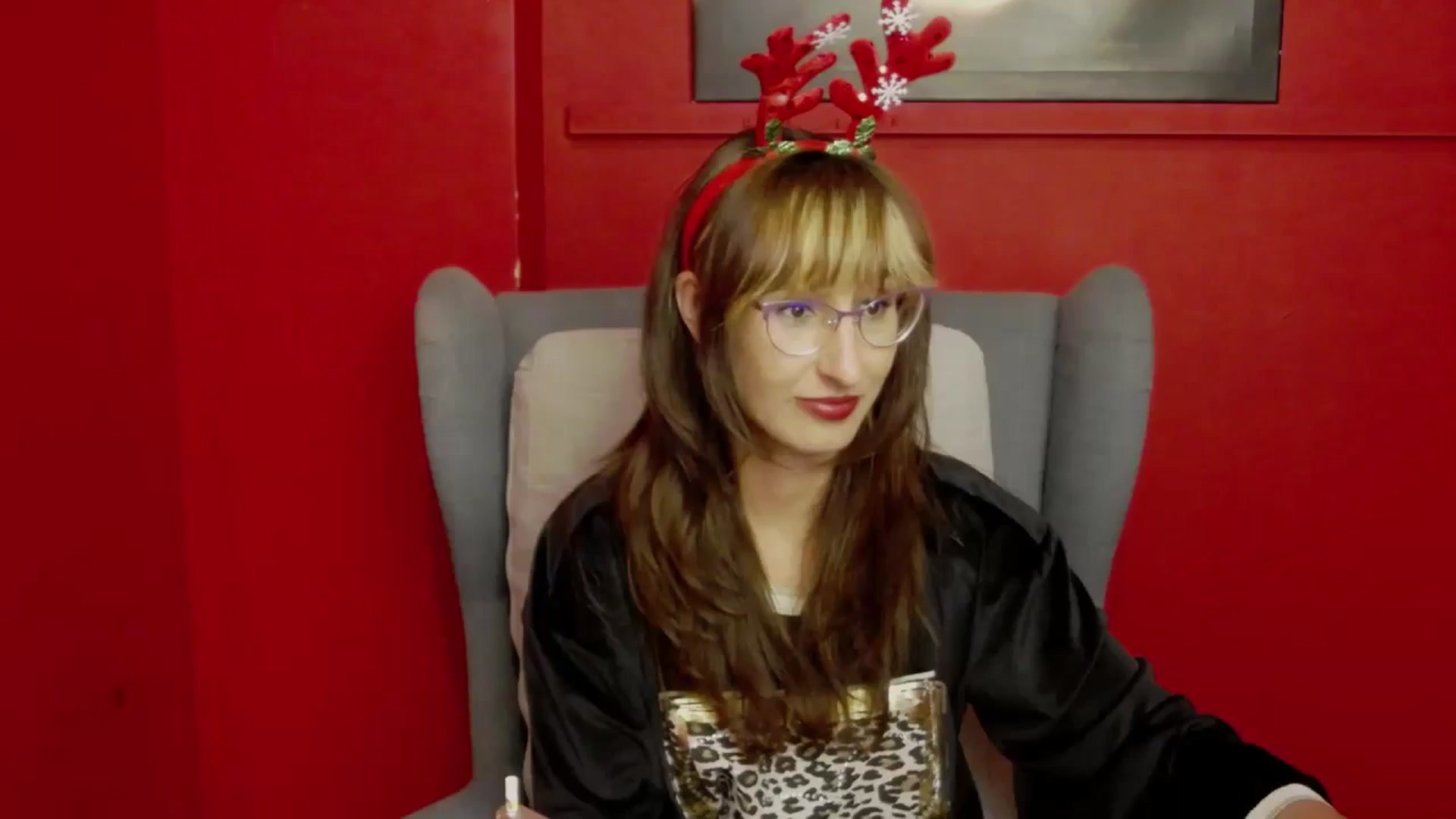 Gallery image thumbnail from LysAddiction's myfreecams stream on, 12/23/2024, 18:17 image 2 of 20
