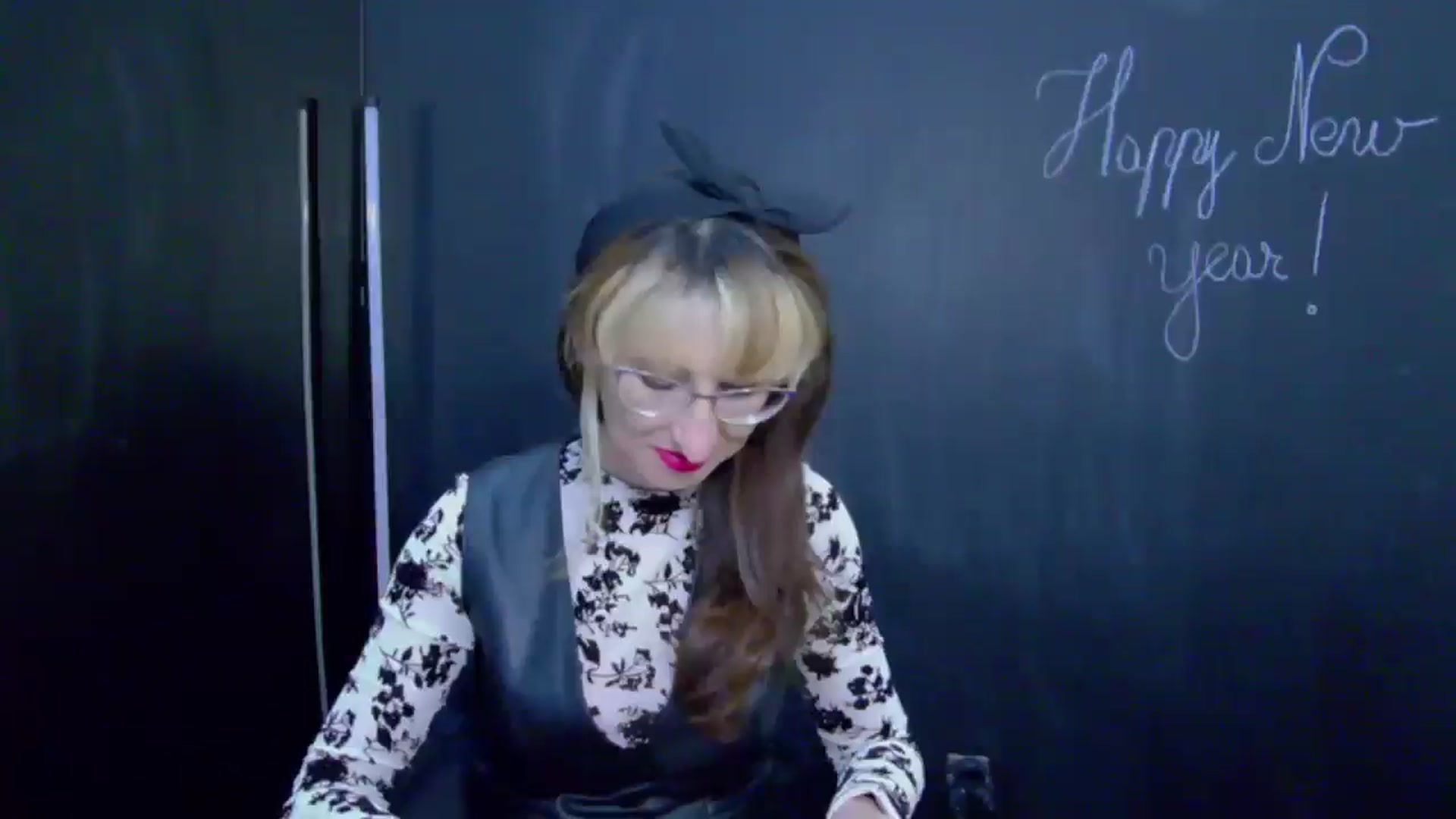 Gallery image thumbnail from LysAddiction's myfreecams stream on, 01/01/2025, 17:42 image 1 of 20