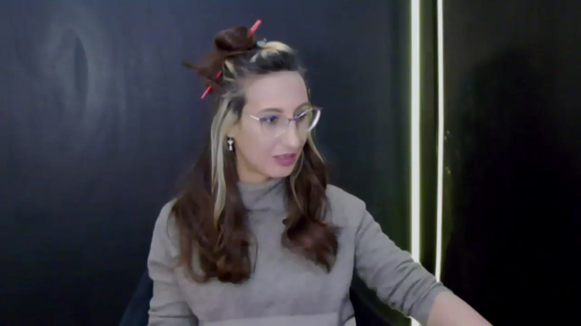 Gallery image thumbnail from LysAddiction's myfreecams stream on, 01/12/2025, 17:31 image 7 of 20
