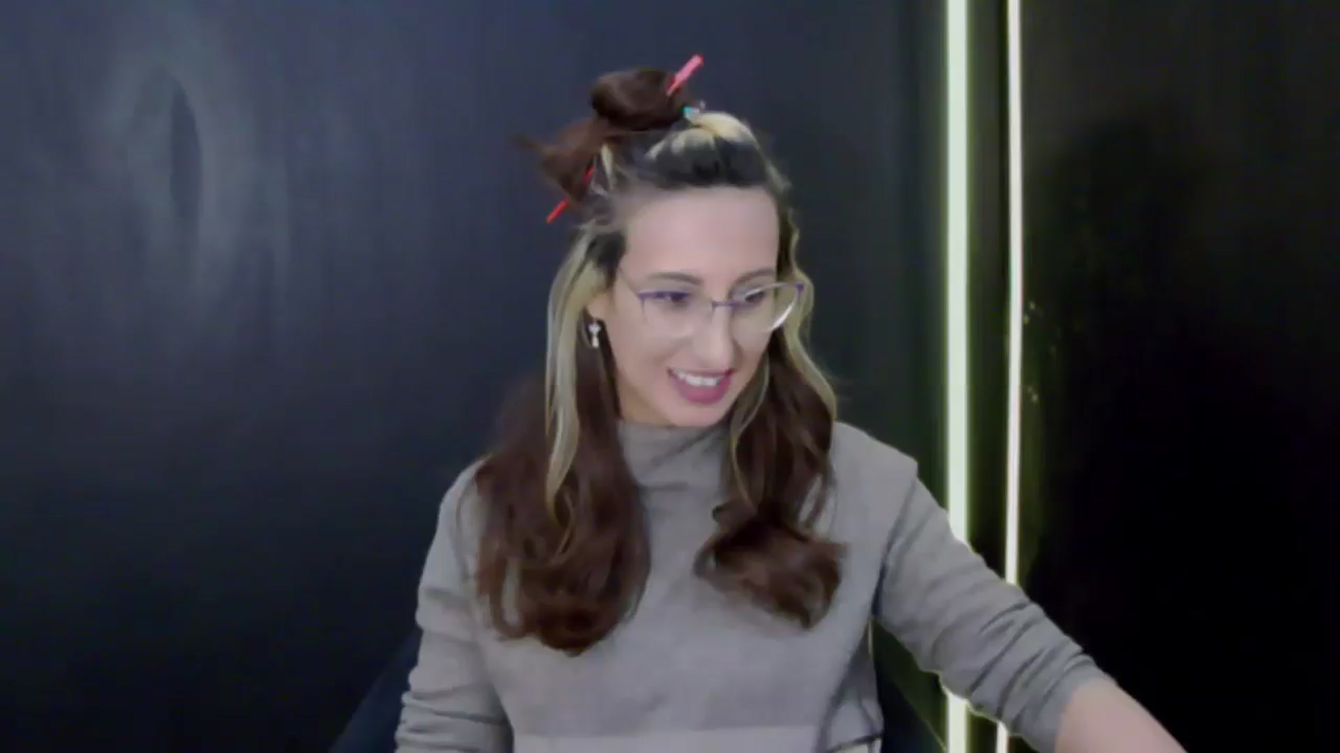 Gallery image thumbnail from LysAddiction's myfreecams stream on, 01/12/2025, 17:31 image 8 of 20