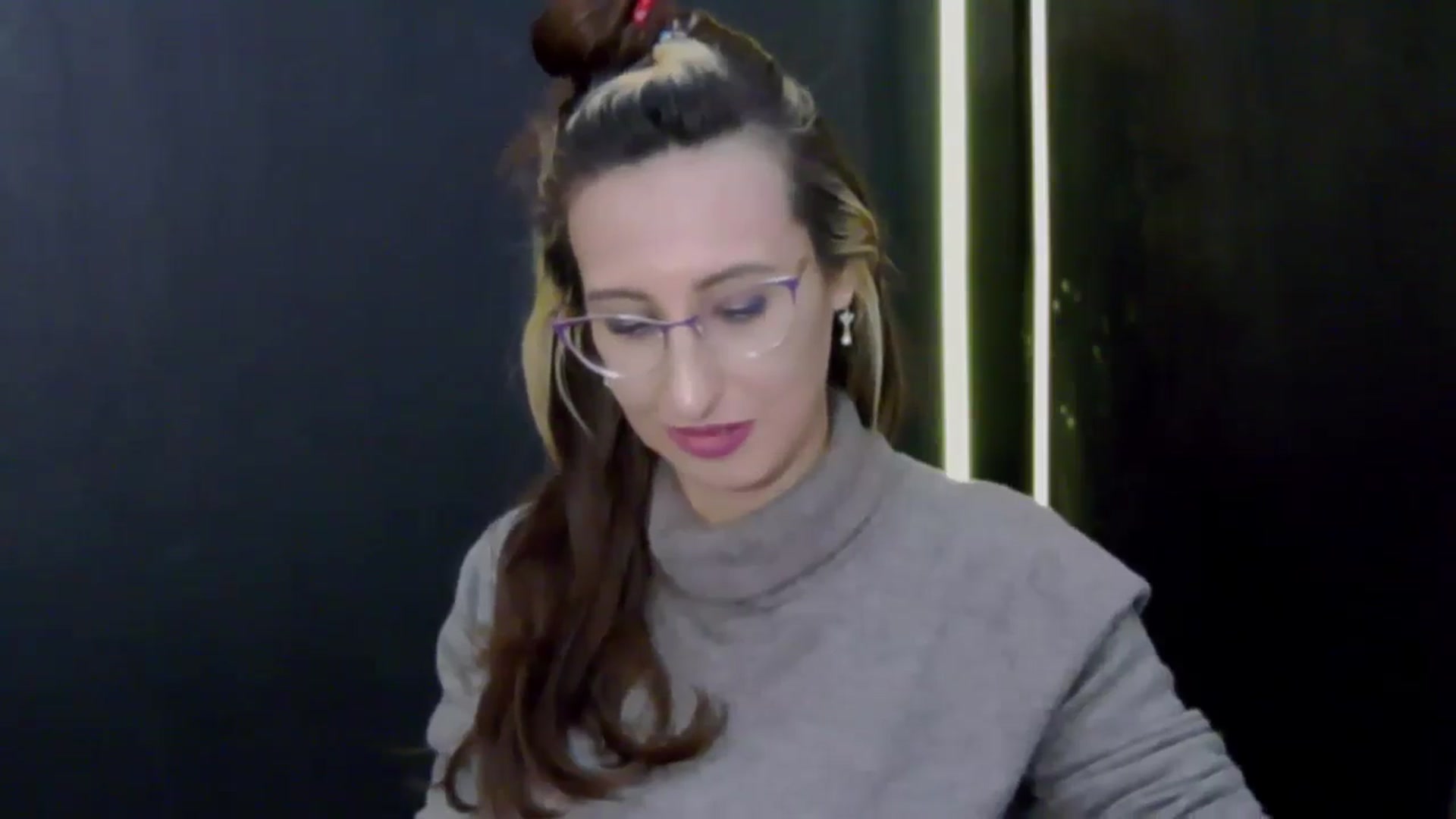 Gallery image thumbnail from LysAddiction's myfreecams stream on, 01/12/2025, 19:04 image 4 of 20