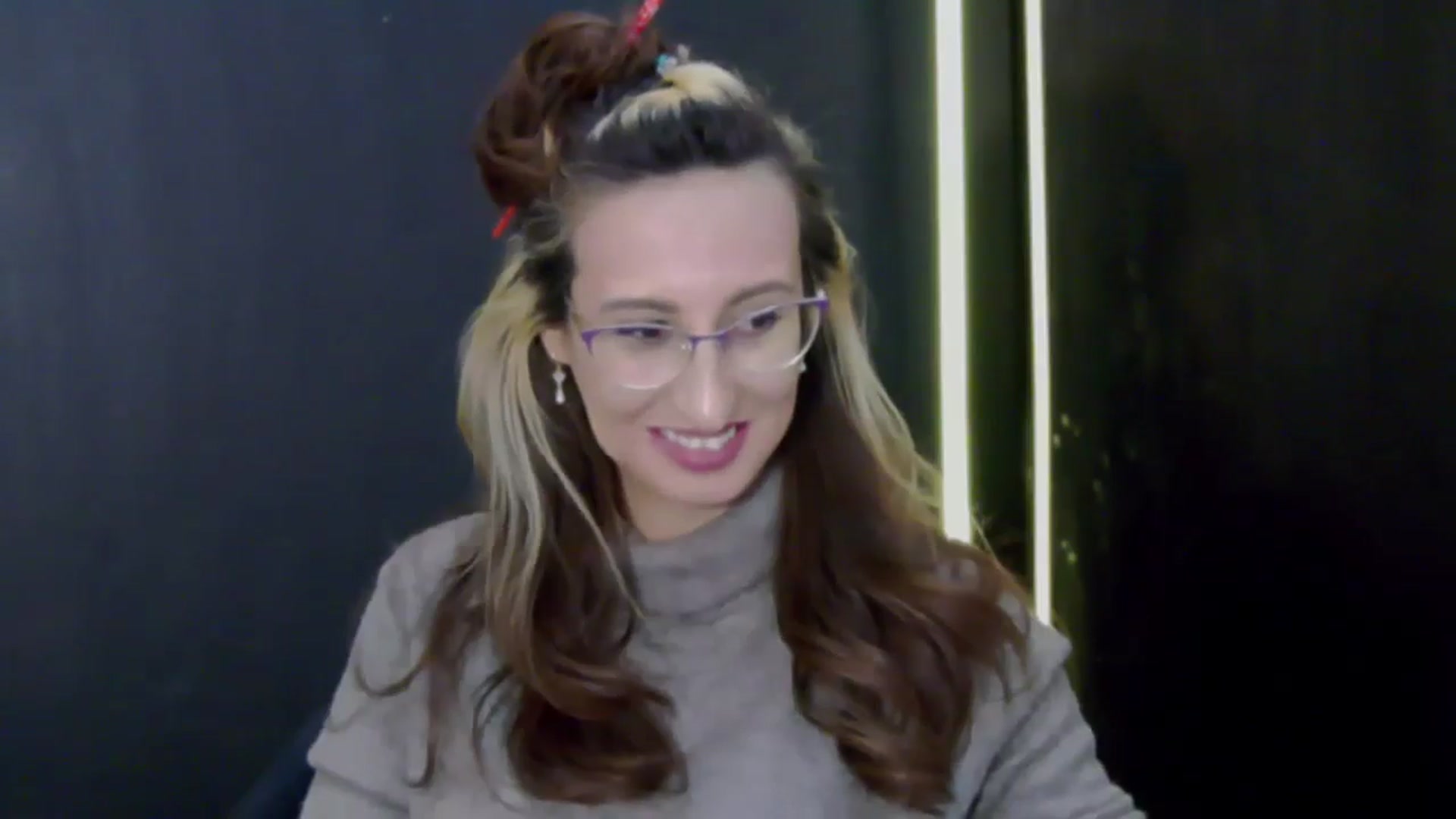 Gallery image thumbnail from LysAddiction's myfreecams stream on, 01/12/2025, 19:04 image 8 of 20