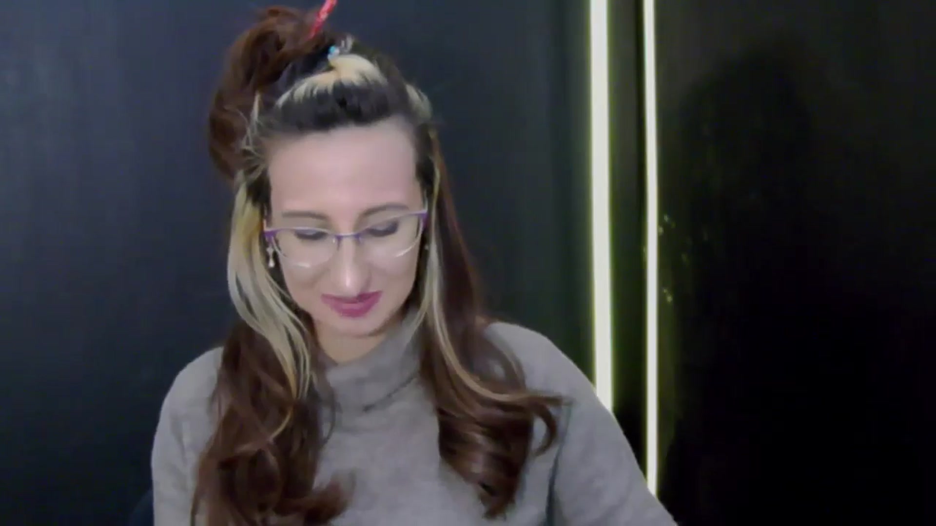Gallery image thumbnail from LysAddiction's myfreecams stream on, 01/12/2025, 19:04 image 15 of 20