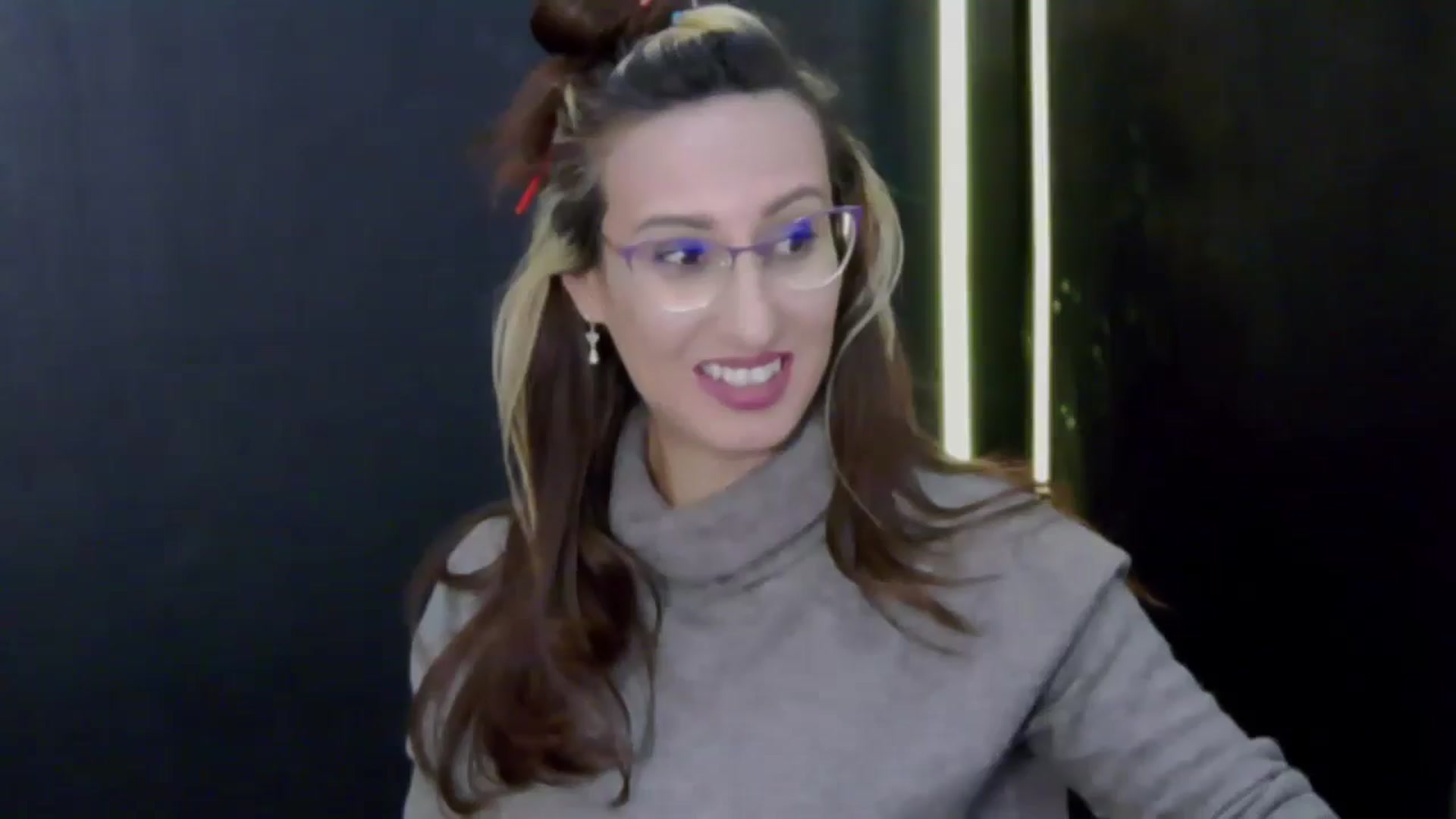 Gallery image thumbnail from LysAddiction's myfreecams stream on, 01/12/2025, 19:04 image 1 of 20