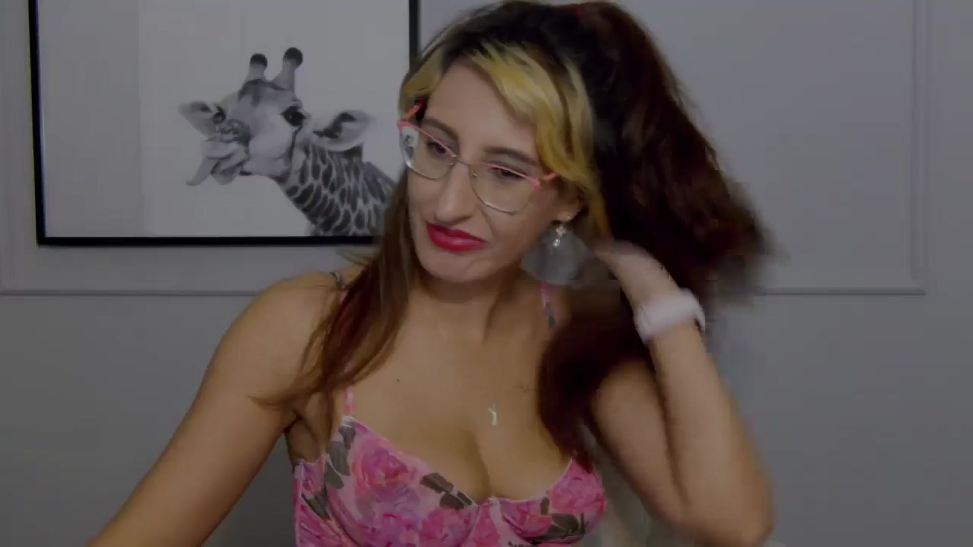 Gallery image thumbnail from LysAddiction's myfreecams stream on, 01/25/2025, 20:46 image 4 of 20