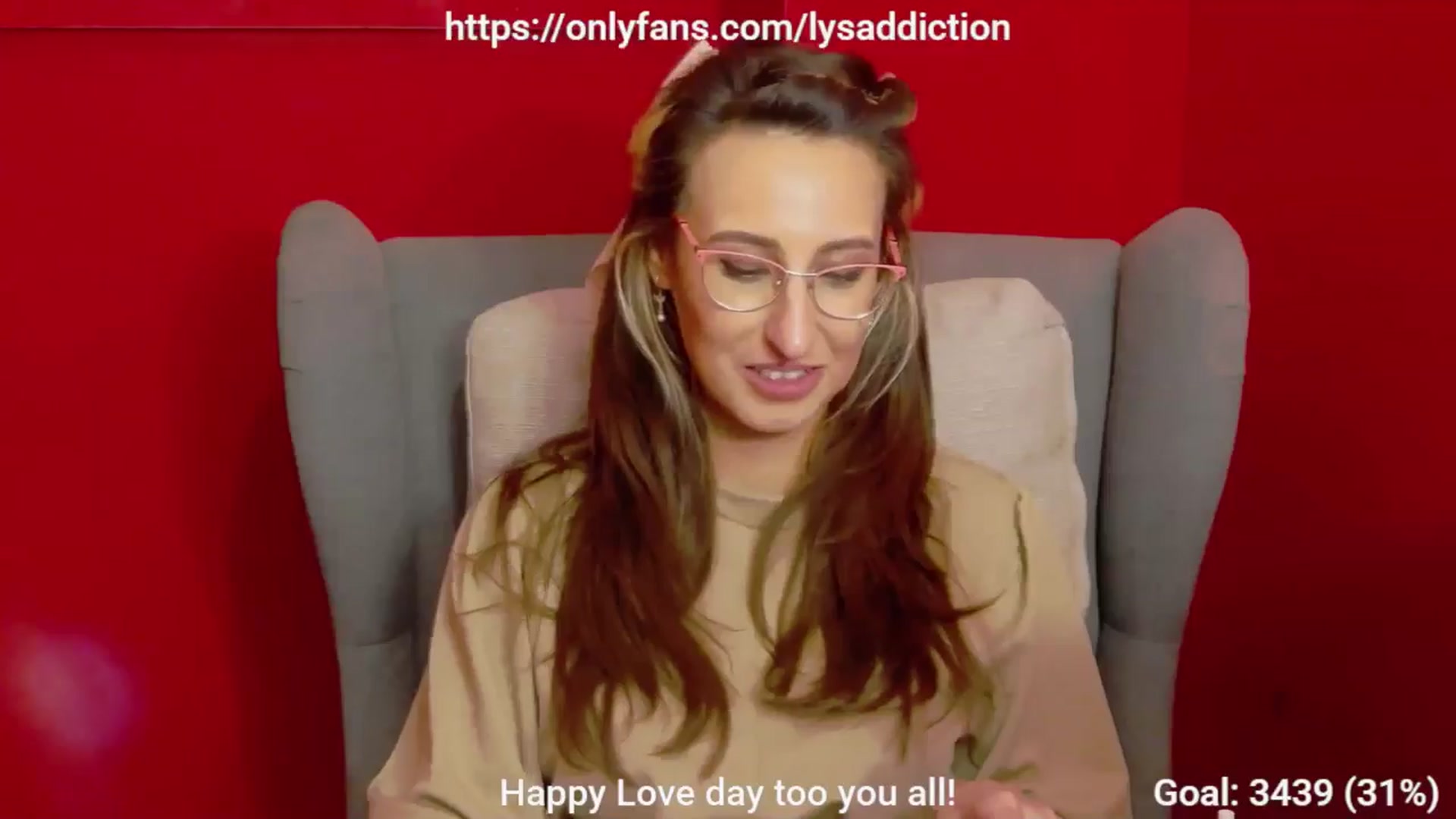 Gallery image thumbnail from LysAddiction's myfreecams stream on, 02/14/2025, 20:29 image 18 of 20