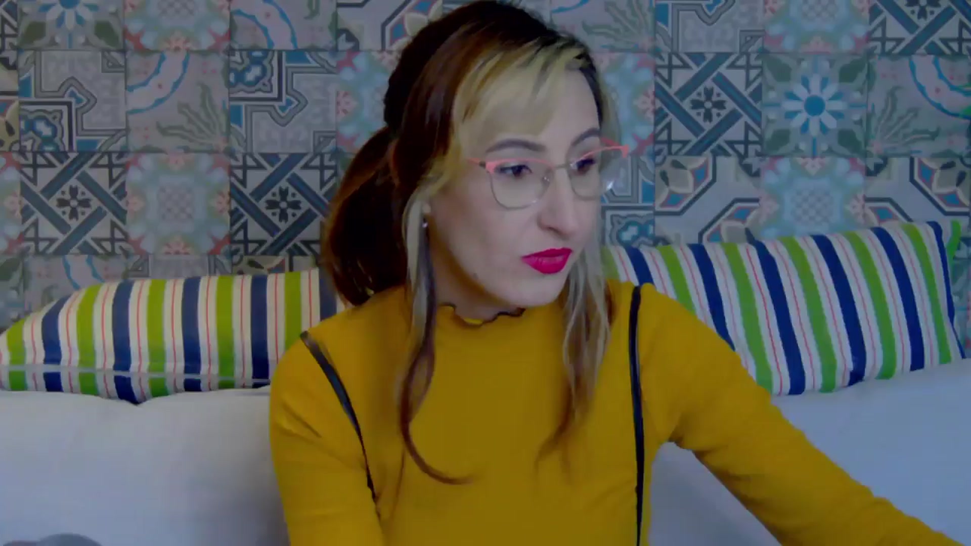 Gallery image thumbnail from LysAddiction's myfreecams stream on, 02/16/2025, 16:30 image 11 of 20