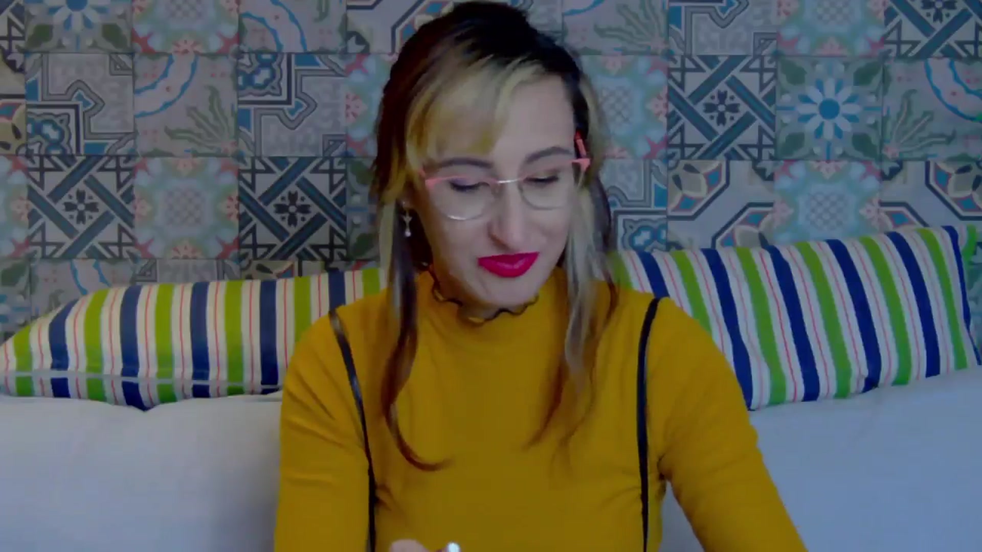 Gallery image thumbnail from LysAddiction's myfreecams stream on, 02/16/2025, 16:30 image 2 of 20
