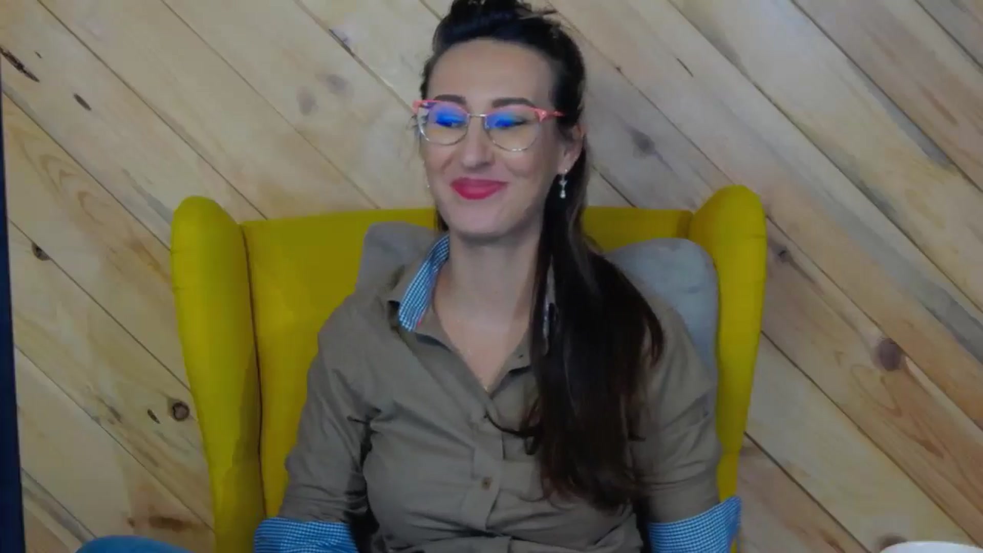 Gallery image thumbnail from LysAddiction's myfreecams stream on, 02/18/2025, 20:02 image 14 of 20
