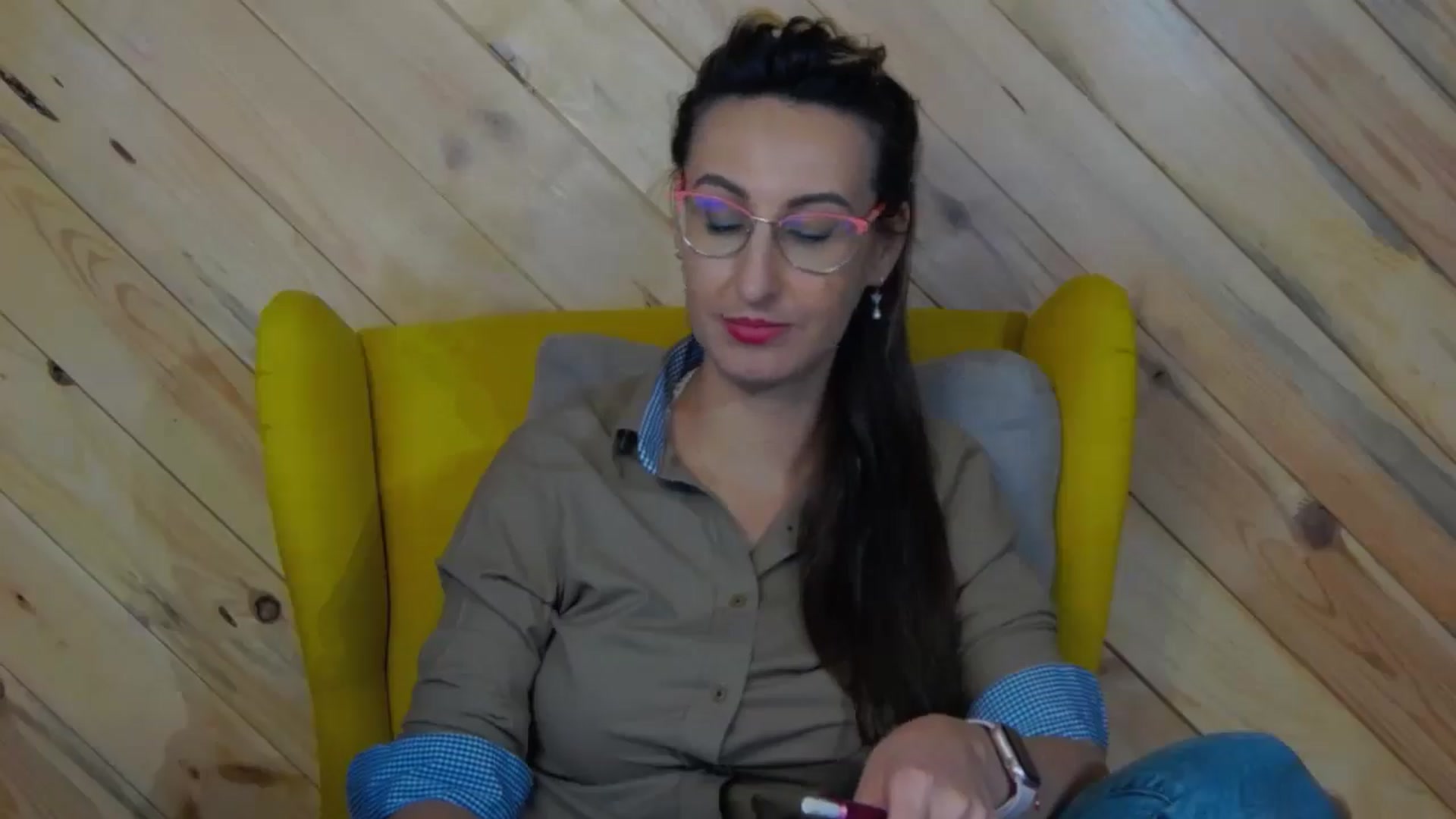 Gallery image thumbnail from LysAddiction's myfreecams stream on, 02/18/2025, 20:02 image 19 of 20