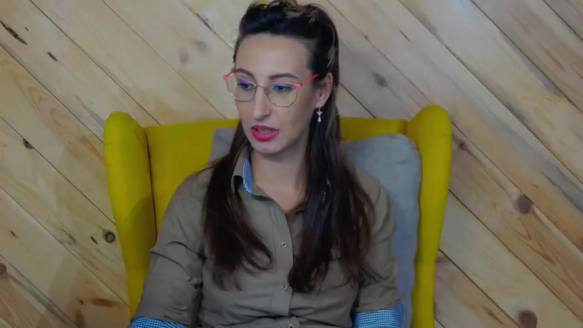 Gallery image thumbnail from LysAddiction's myfreecams stream on, 02/18/2025, 20:02 image 3 of 20