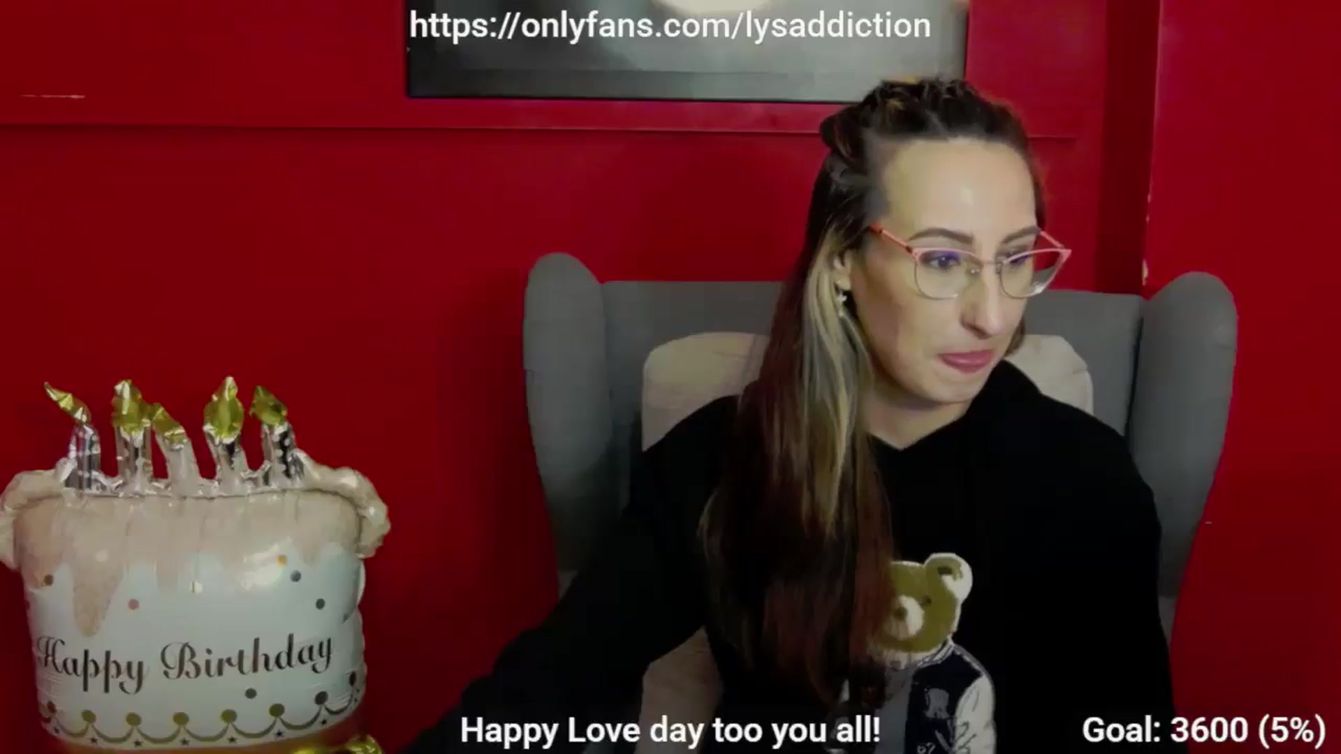 Gallery image thumbnail from LysAddiction's myfreecams stream on, 02/19/2025, 18:36 image 10 of 20