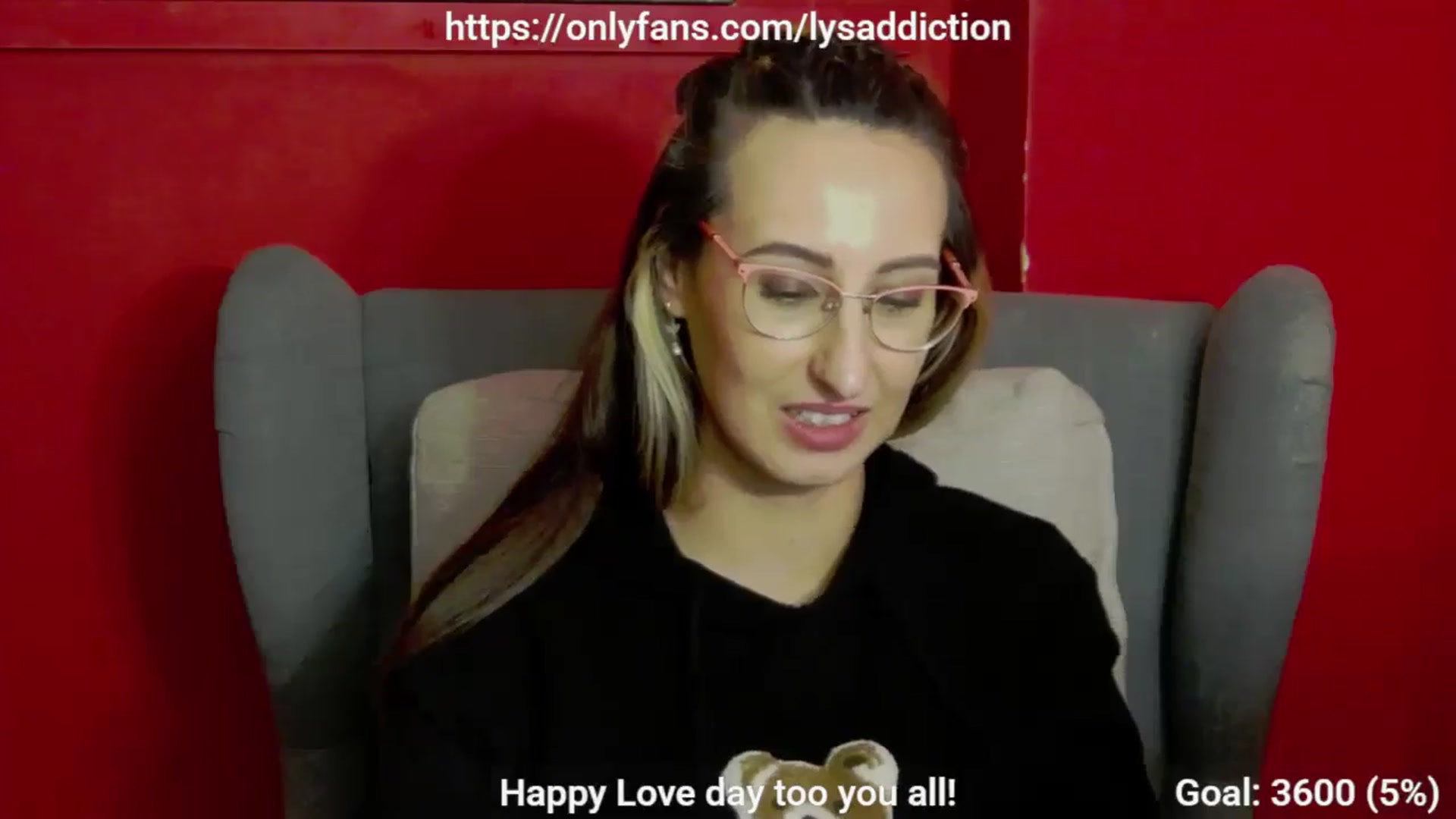 Gallery image thumbnail from LysAddiction's myfreecams stream on, 02/19/2025, 18:36 image 17 of 20