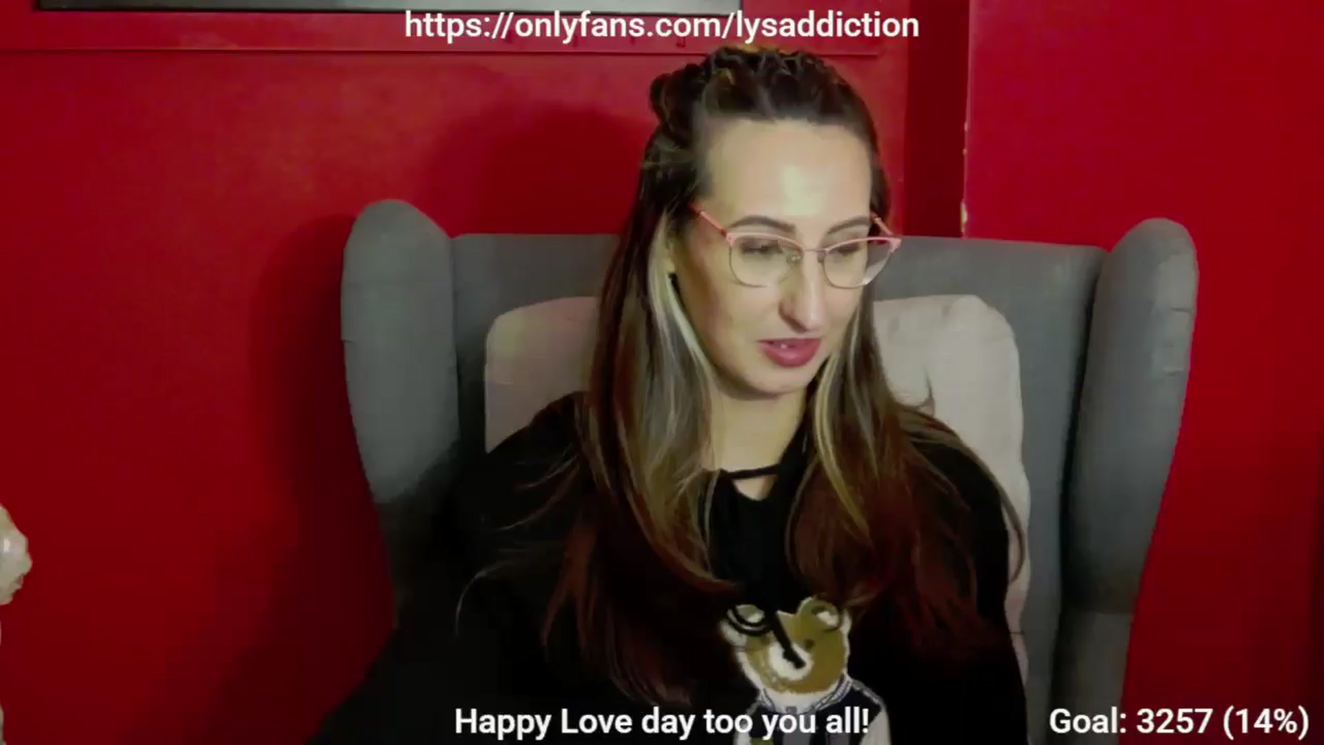 Gallery image thumbnail from LysAddiction's myfreecams stream on, 02/19/2025, 20:20 image 18 of 20