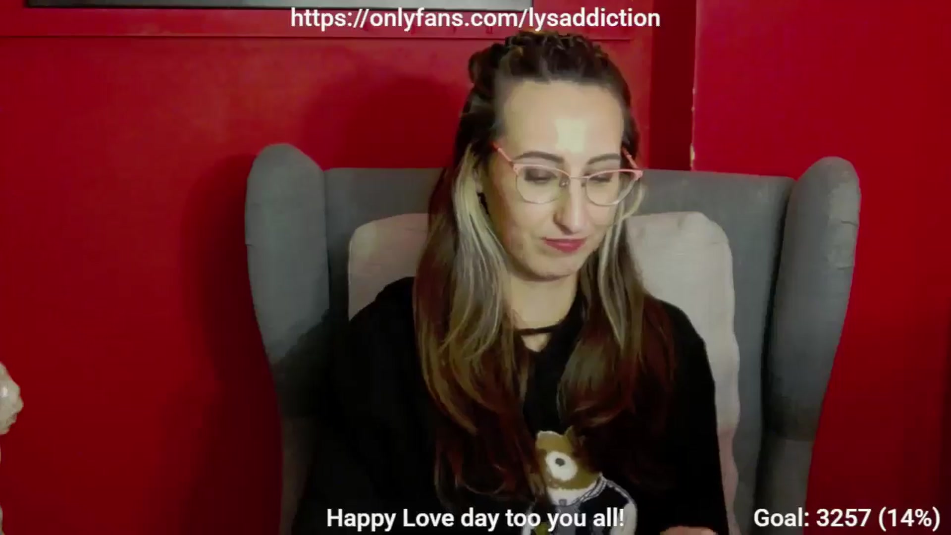 Gallery image thumbnail from LysAddiction's myfreecams stream on, 02/19/2025, 20:20 image 14 of 20