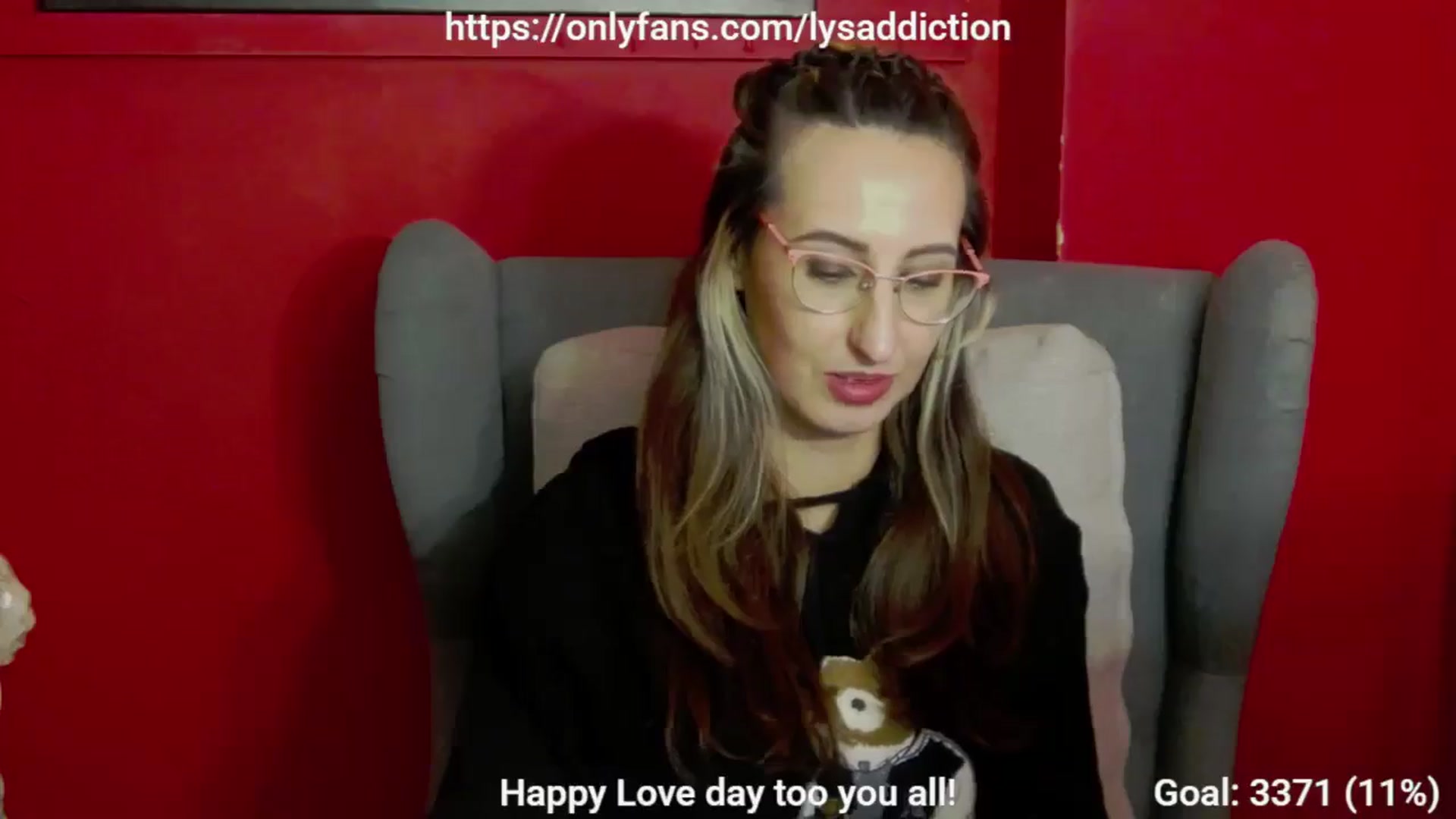 Gallery image thumbnail from LysAddiction's myfreecams stream on, 02/19/2025, 20:20 image 12 of 20