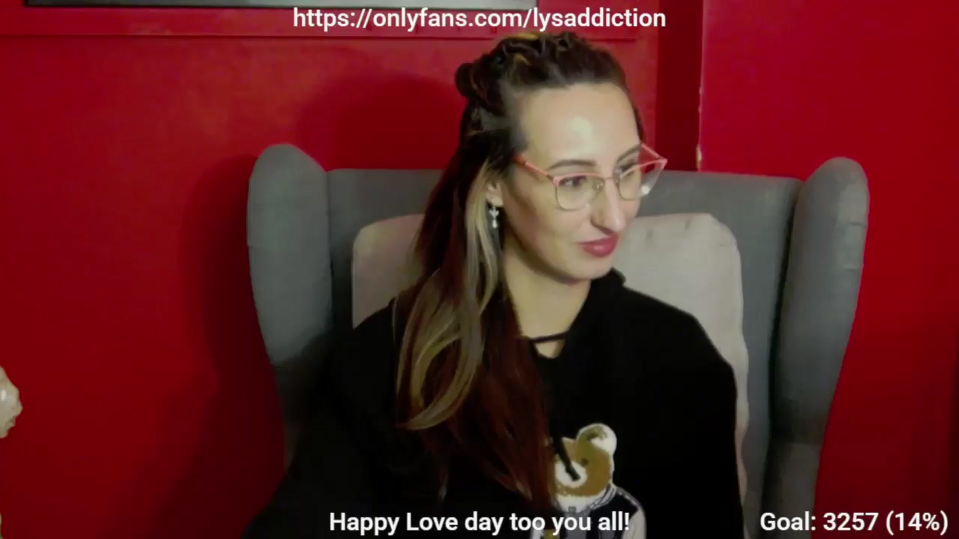 Gallery image thumbnail from LysAddiction's myfreecams stream on, 02/19/2025, 20:20 image 16 of 20